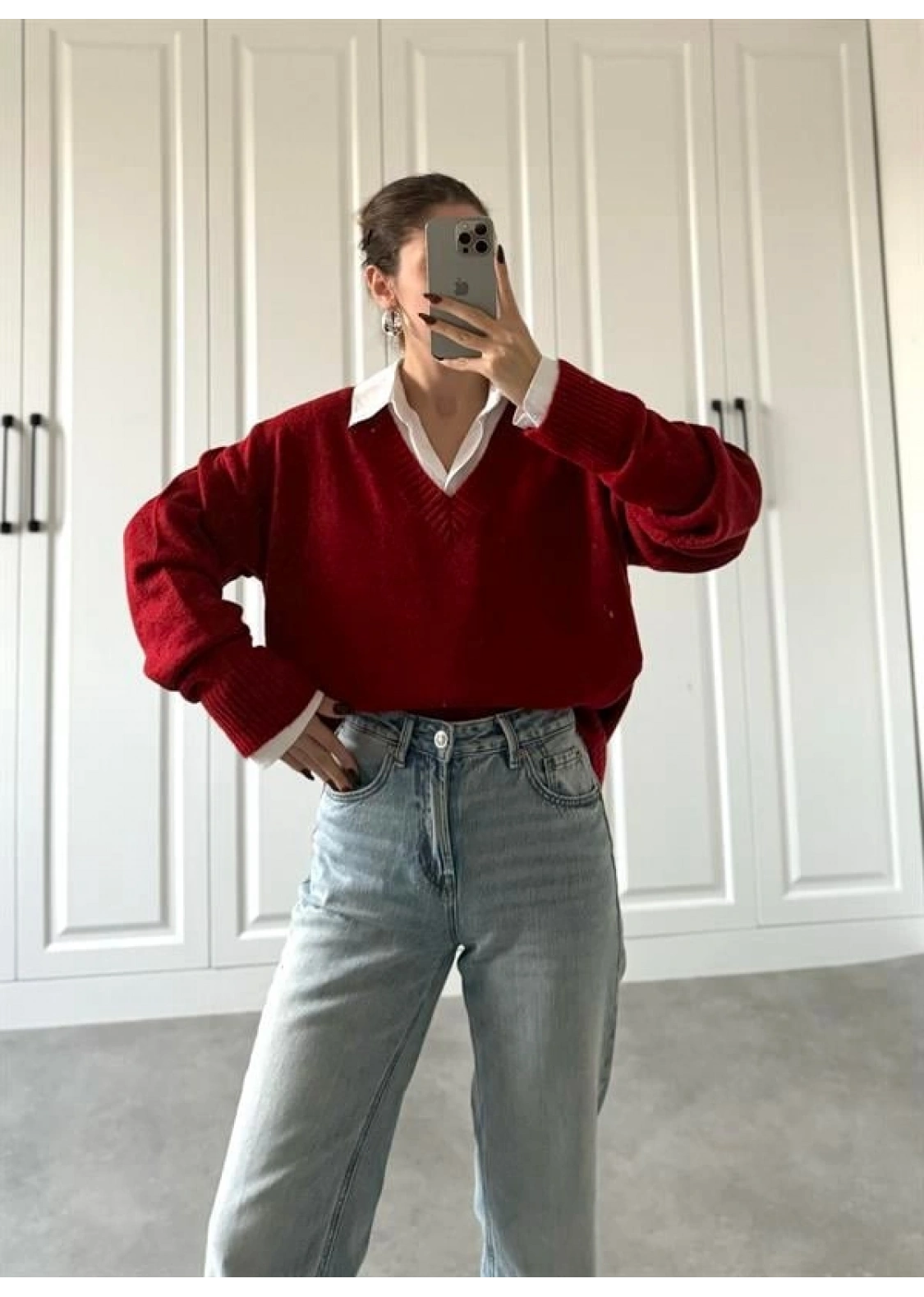 V Yaka Oversize Kırmızı Triko Kazak