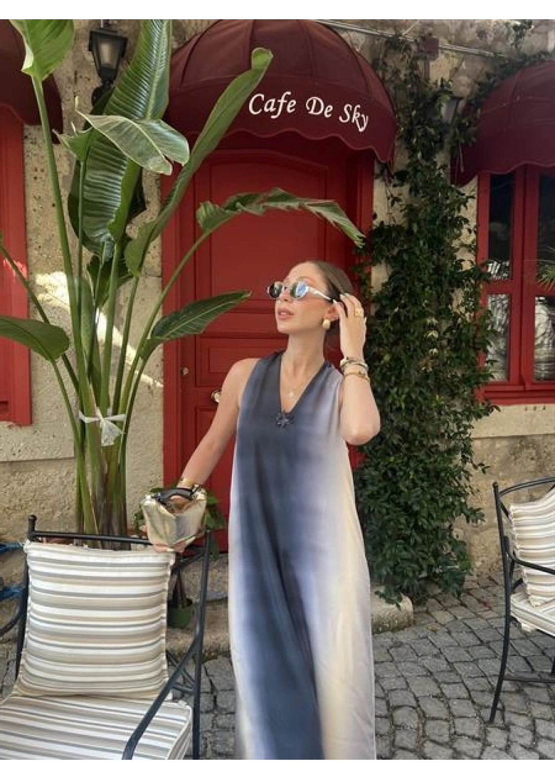 V Yaka Uzun İndigo Elbise