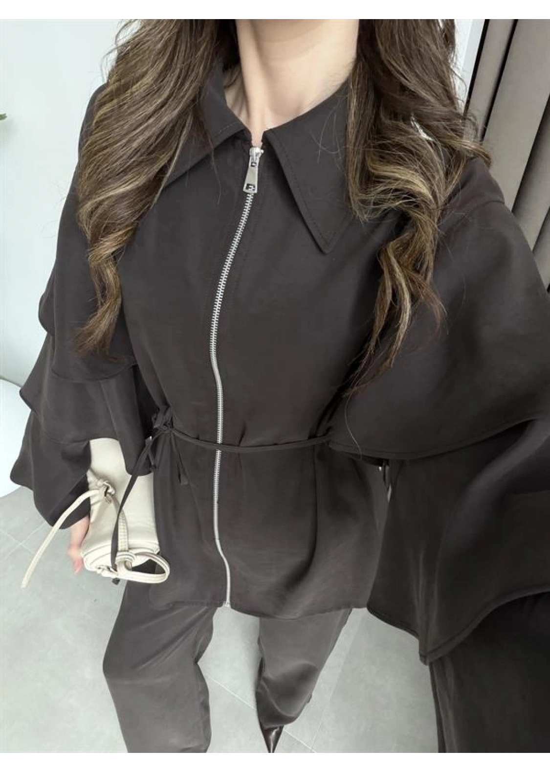 Volan Kol Detaylı Kahve Takım