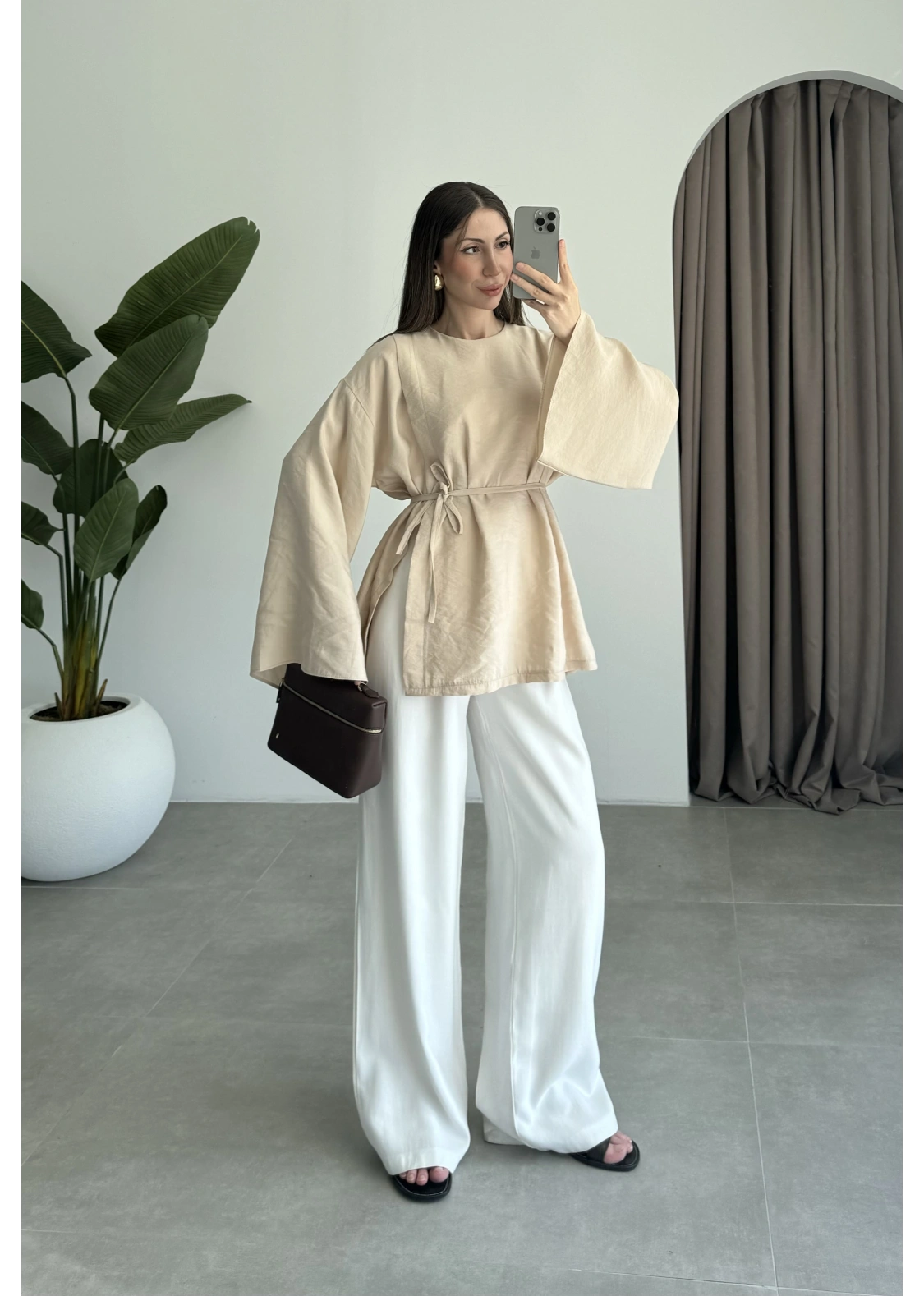Yırtmaçlı Kuşaklı Tensel Taş Tunik