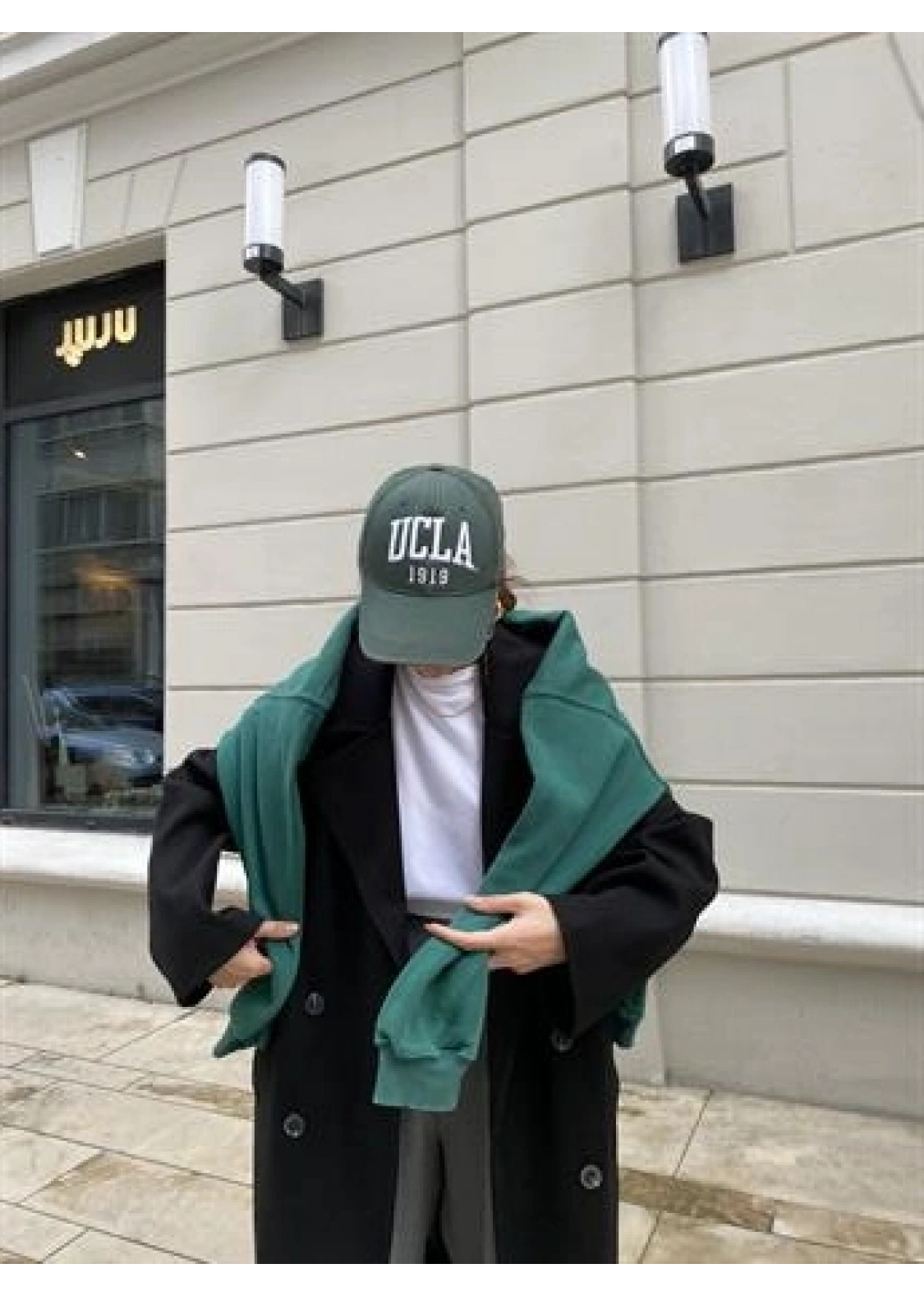 Zara Model Oversize Siyah Kaşe Kaban