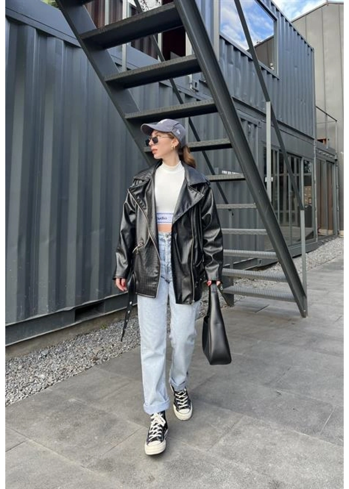 Zara Model Siyah Timsah Desenli Deri Biker Ceket