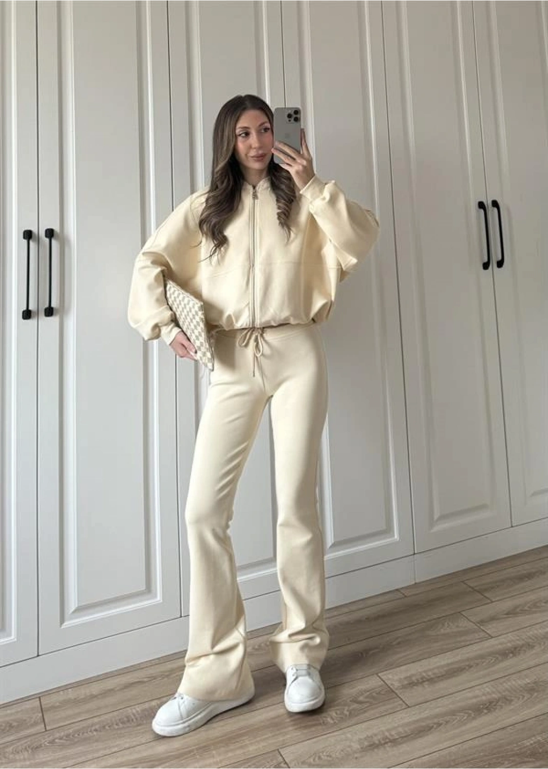 Zr Model İspanyol Paça Bej Eşofman Takımı