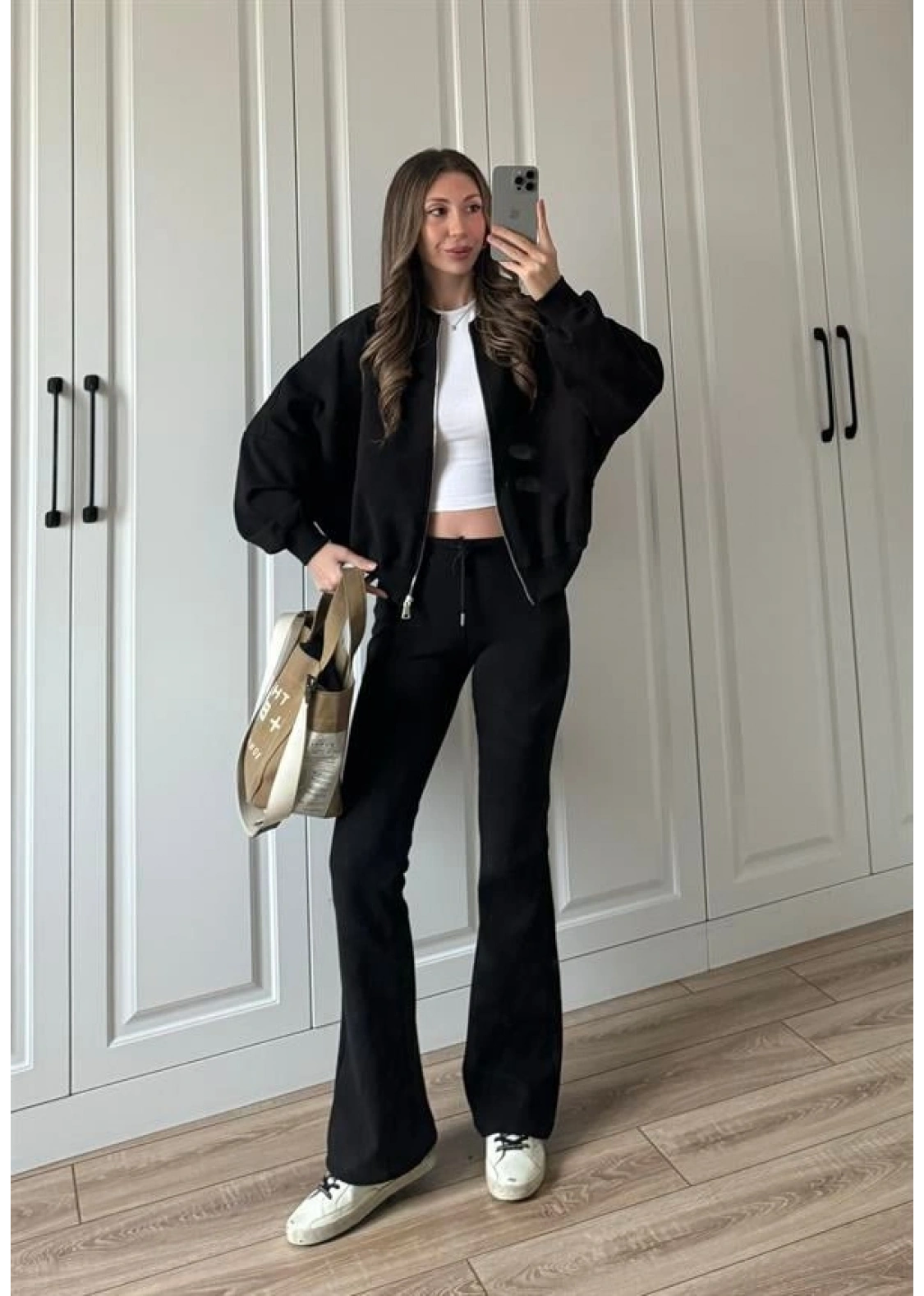 Zr Model İspanyol Paça Siyah Eşofman Takımı