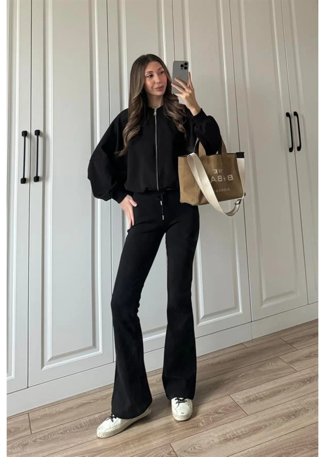 Zr Model İspanyol Paça Siyah Eşofman Takımı