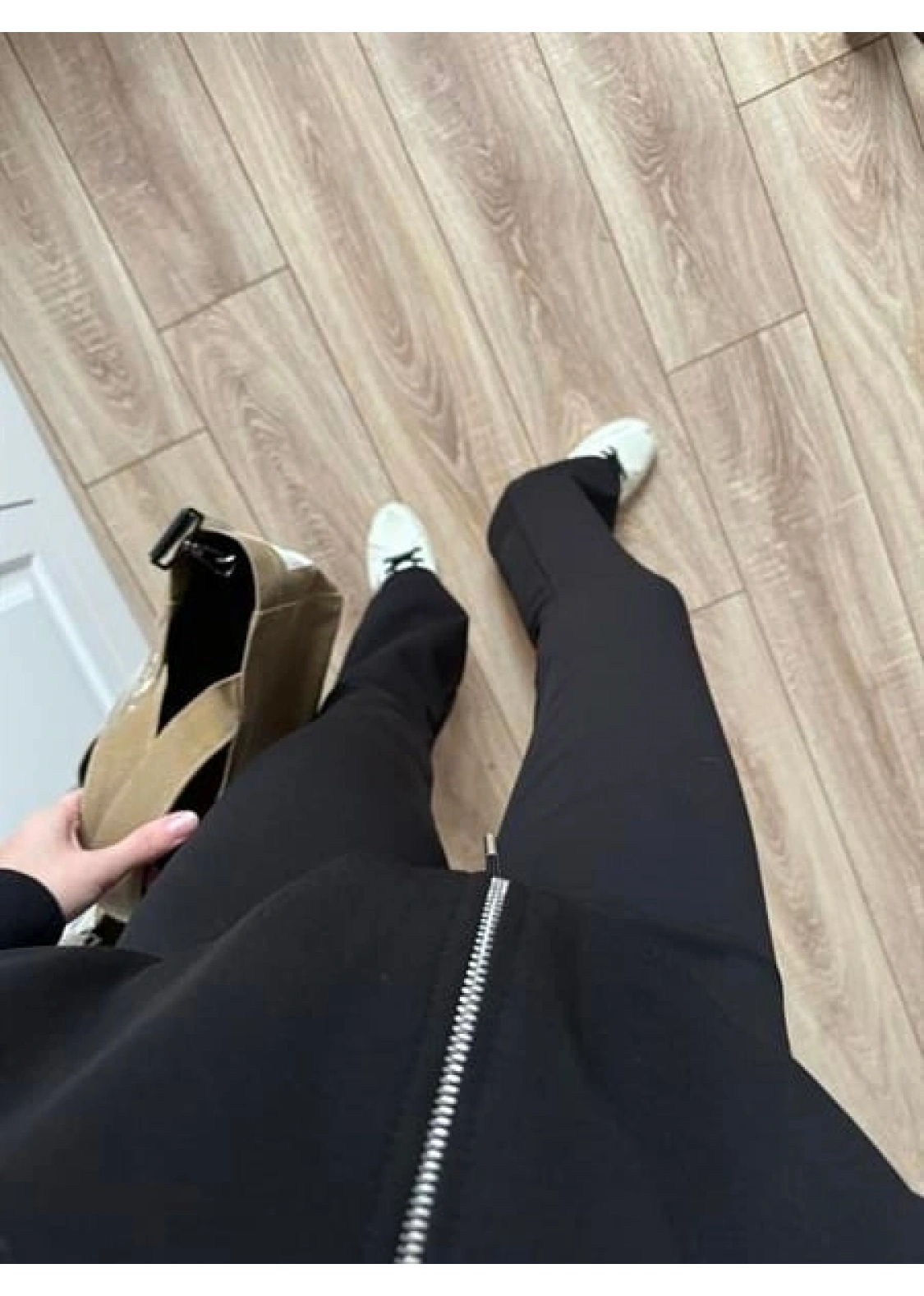 Zr Model İspanyol Paça Siyah Eşofman Takımı