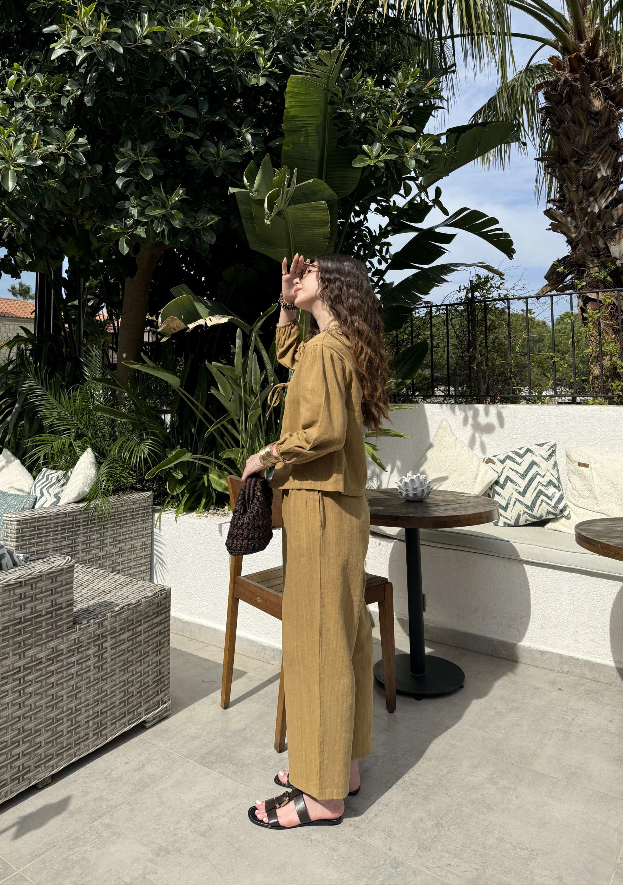 Diana Önü Bağlamalı Kısa Keten Yağ Yeşili Kimono Takım