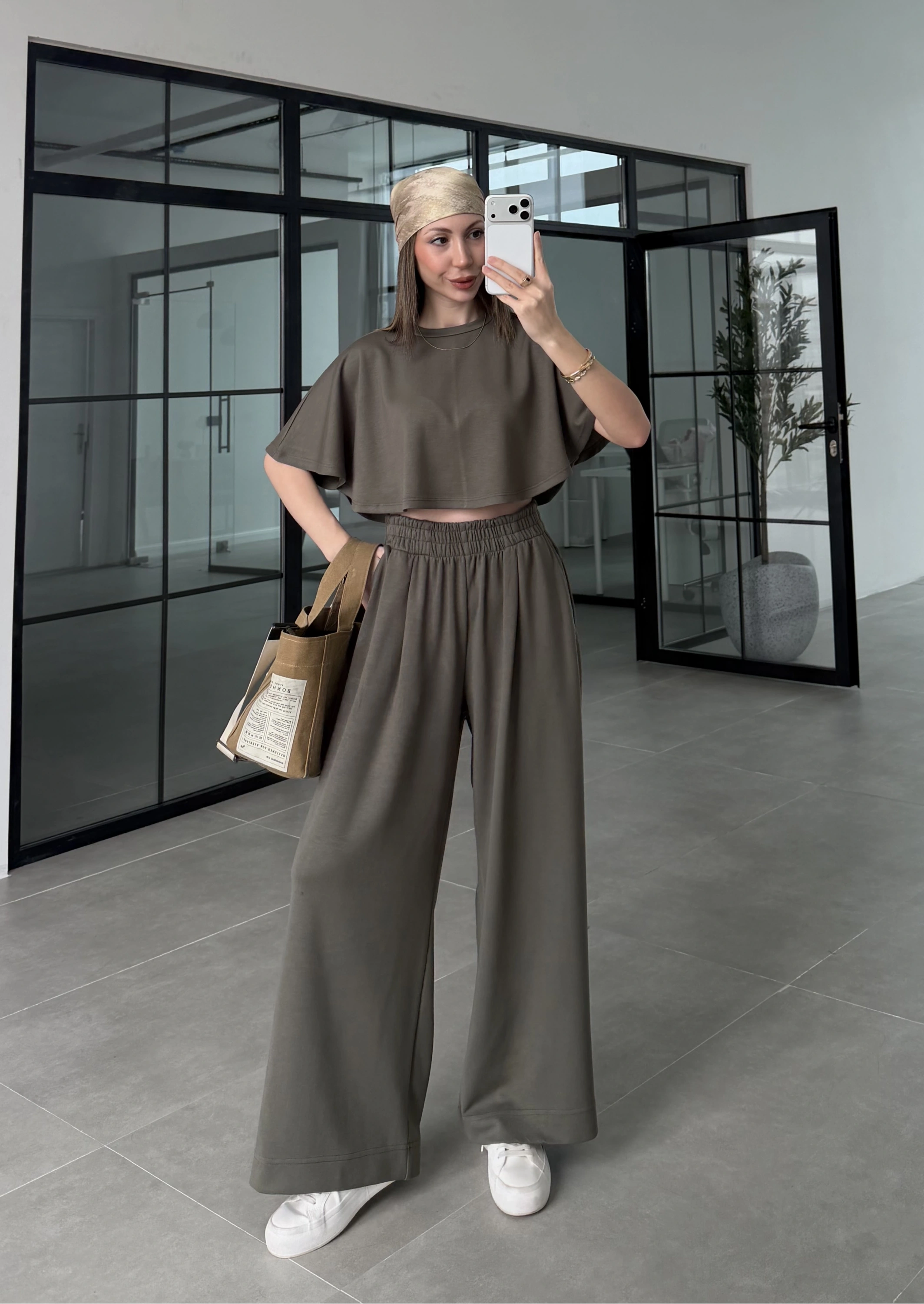 Oysh Modal Kumaş Beli Lastikli Haki Crop Takım