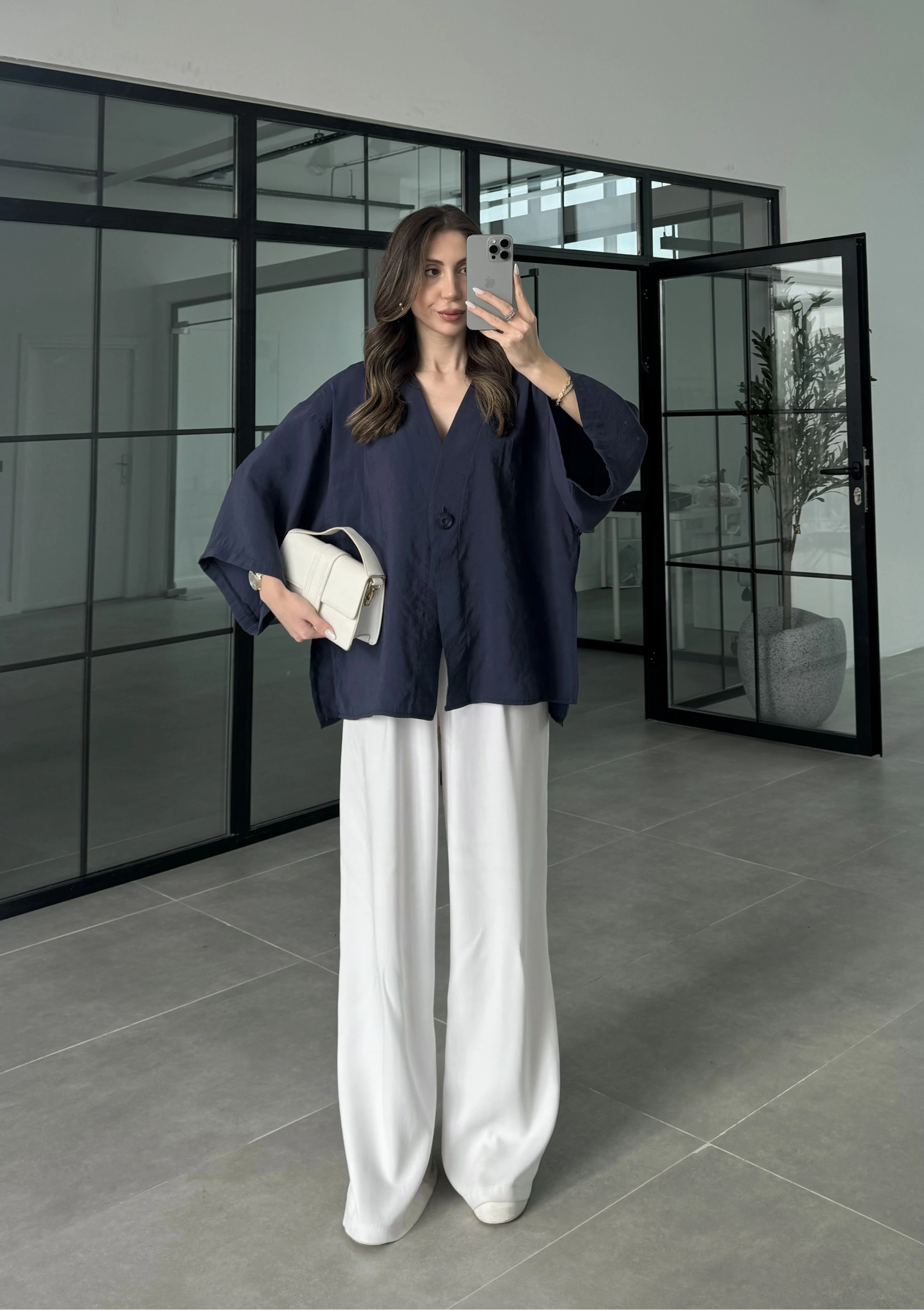 Sofi Tek Düğme Oversize Tensel Lacivert Gömlek