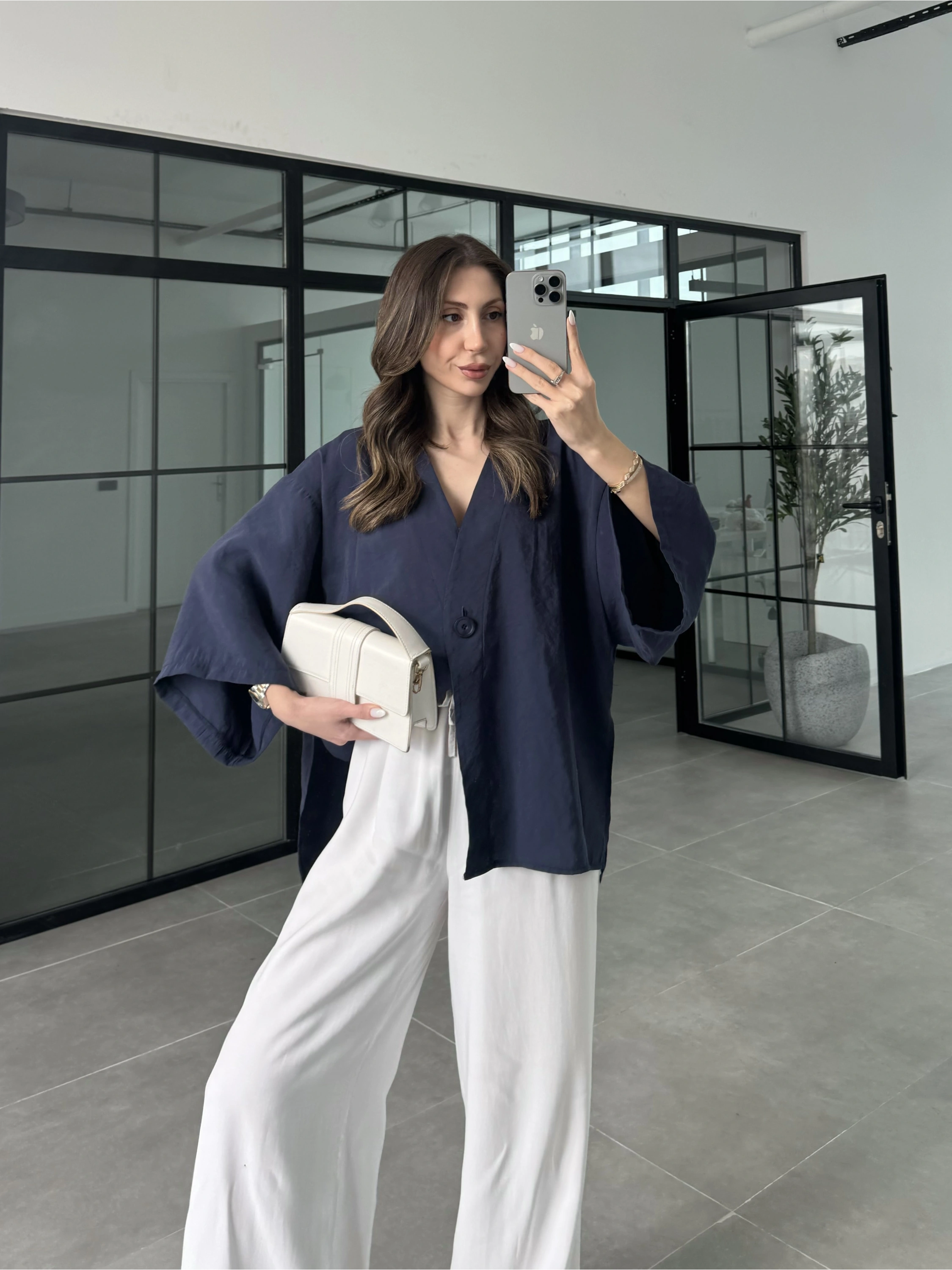 Sofi Tek Düğme Oversize Tensel Lacivert Gömlek