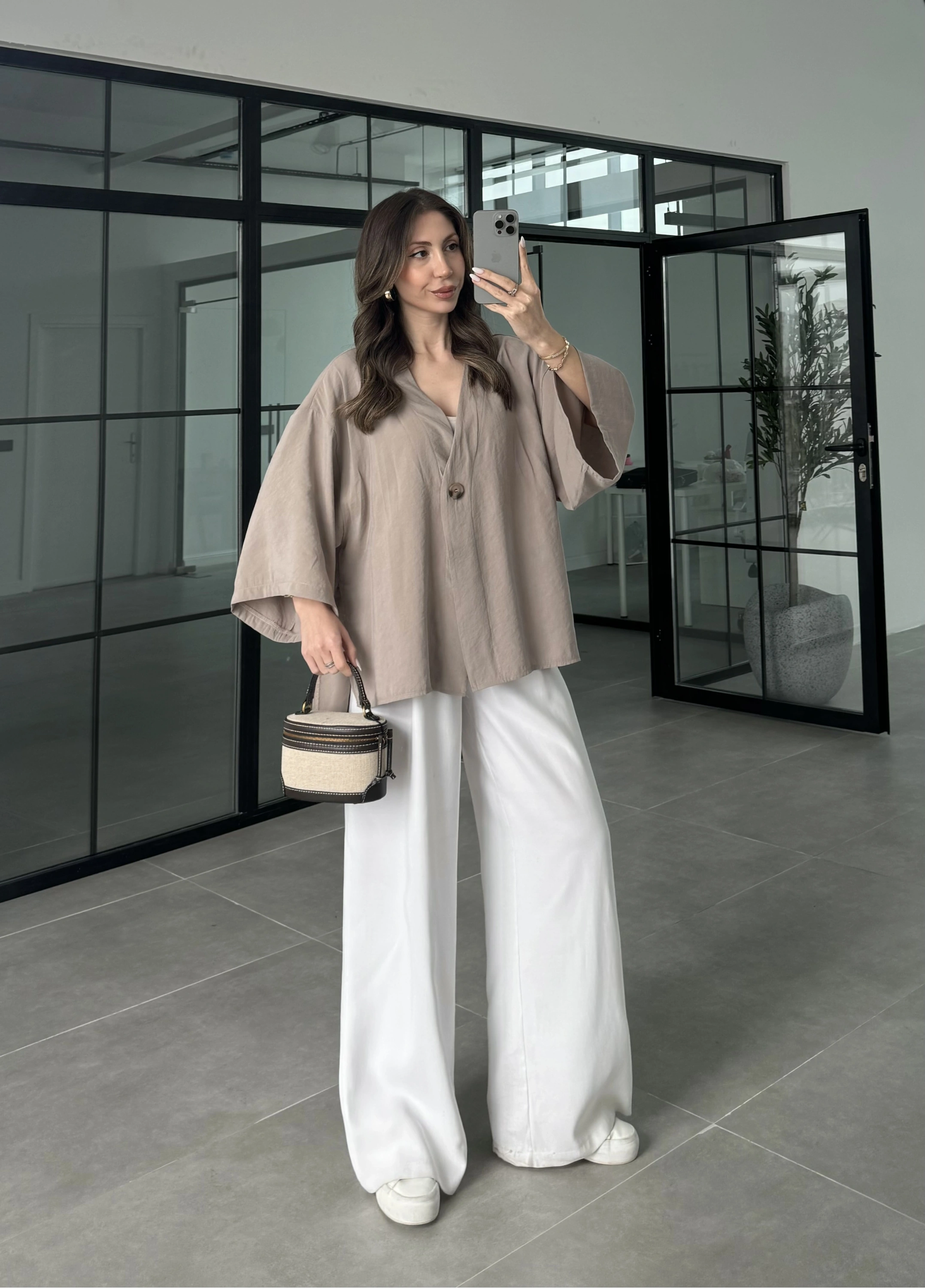 Sofi Tek Düğme Oversize Tensel Vizon Gömlek