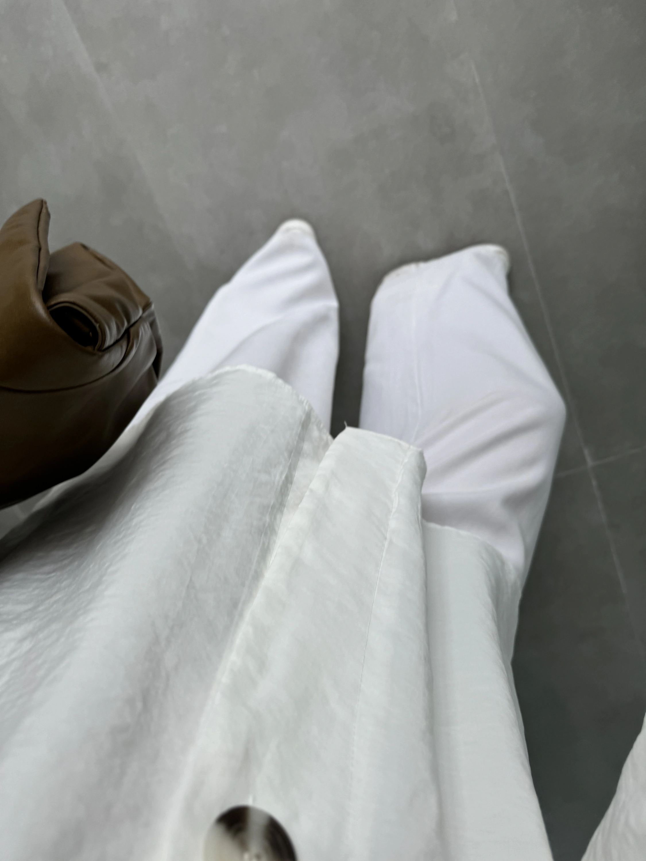 Sofi Tek Düğme Oversize Tensel Beyaz Gömlek