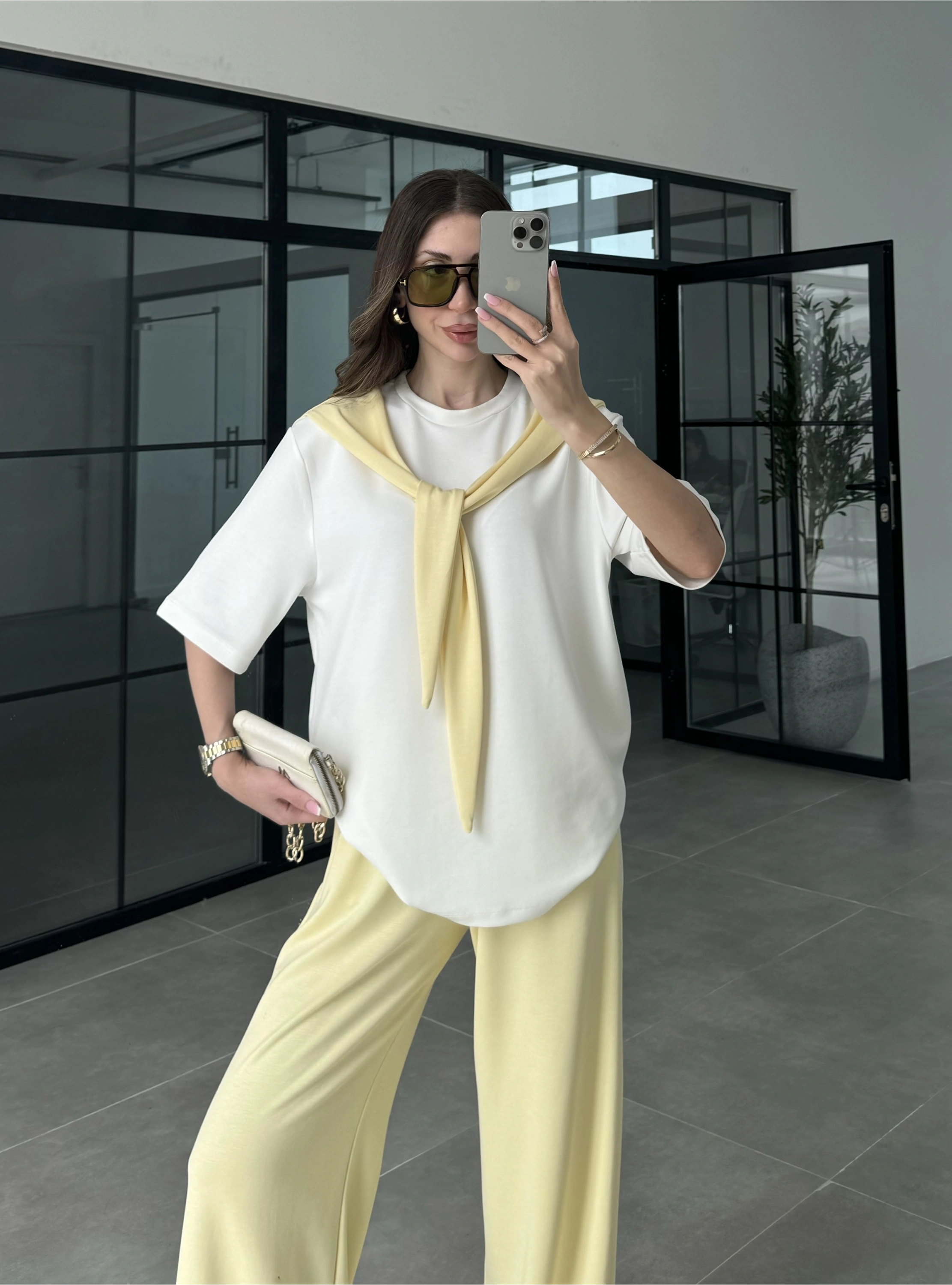 Oysh Kumaş Fular Detaylı Sarı Takım