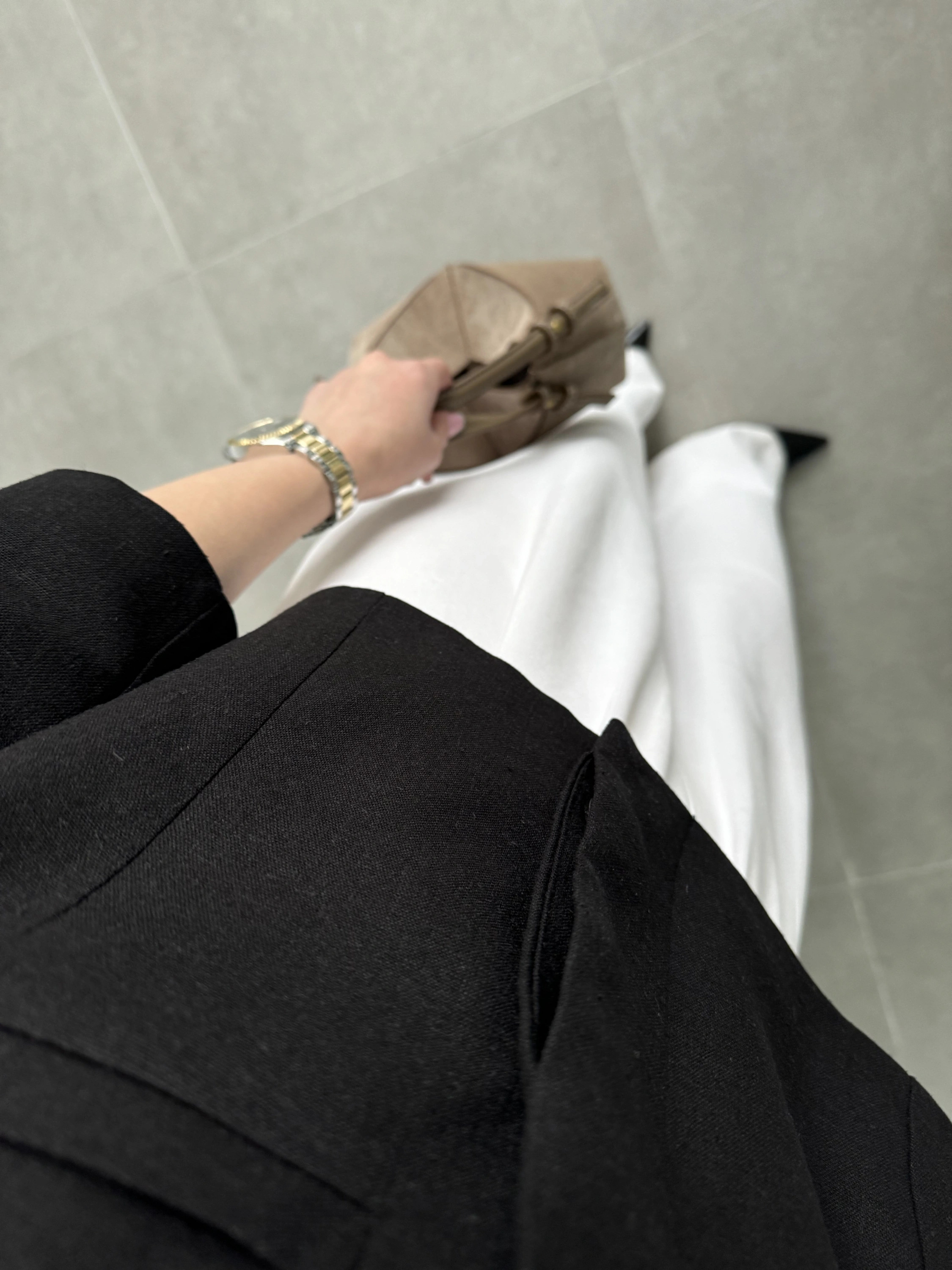 Astarlı Crop Siyah Keten Ceket
