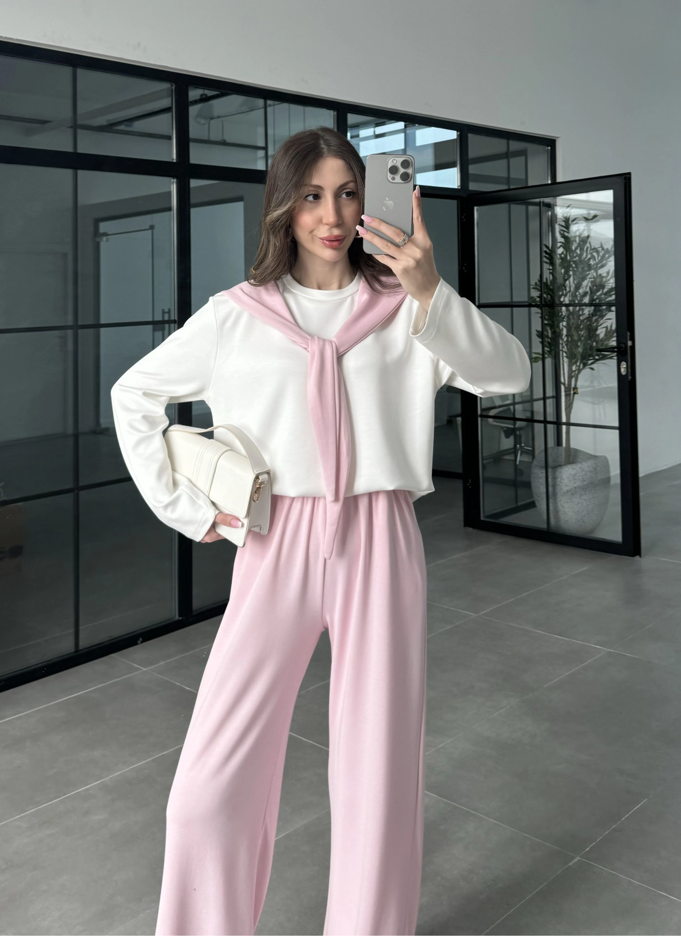 Uzunkollu Oysh Kumaş Fular Detaylı Pembe Takım
