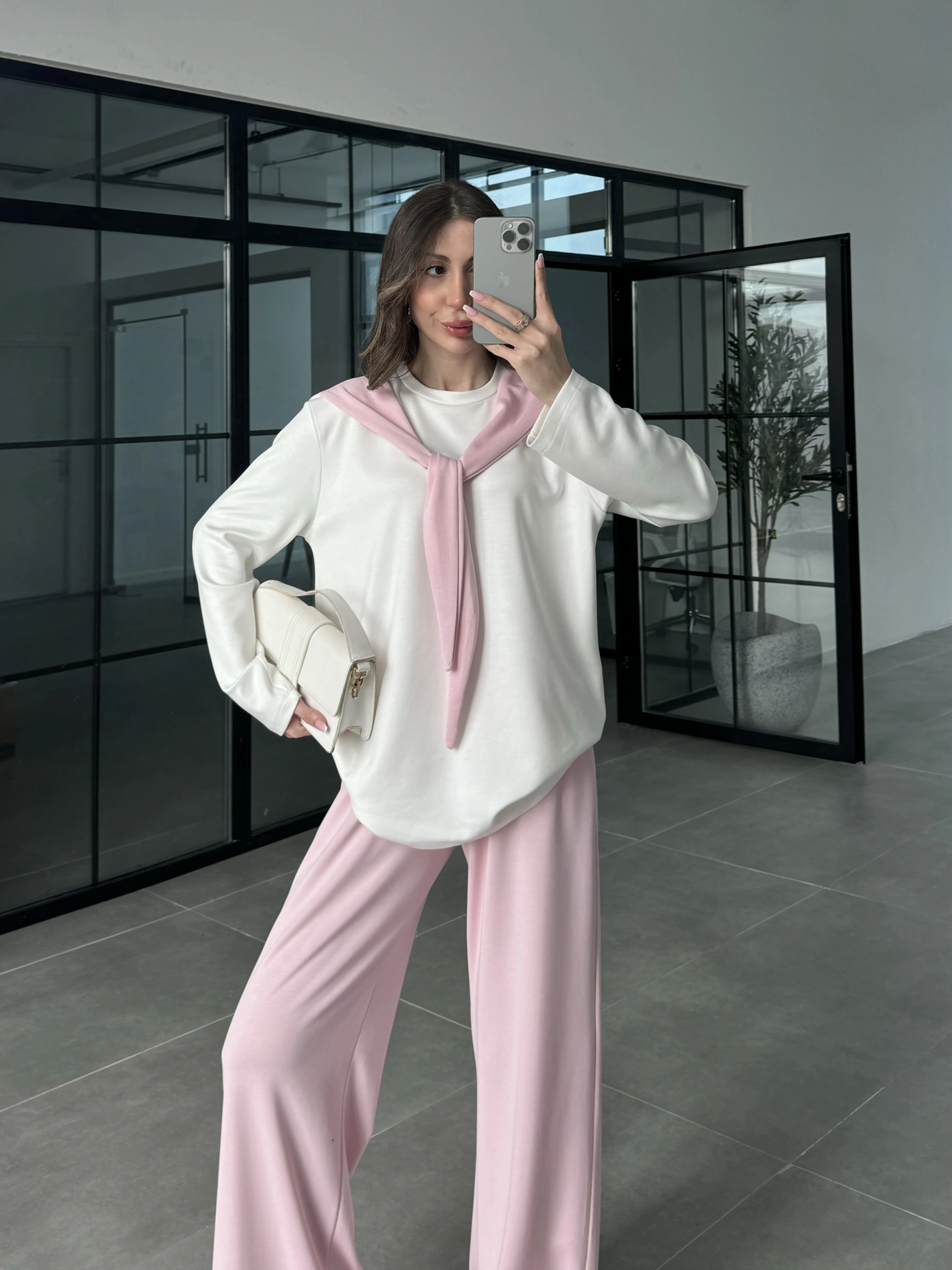 Uzunkollu Oysh Kumaş Fular Detaylı Pembe Takım