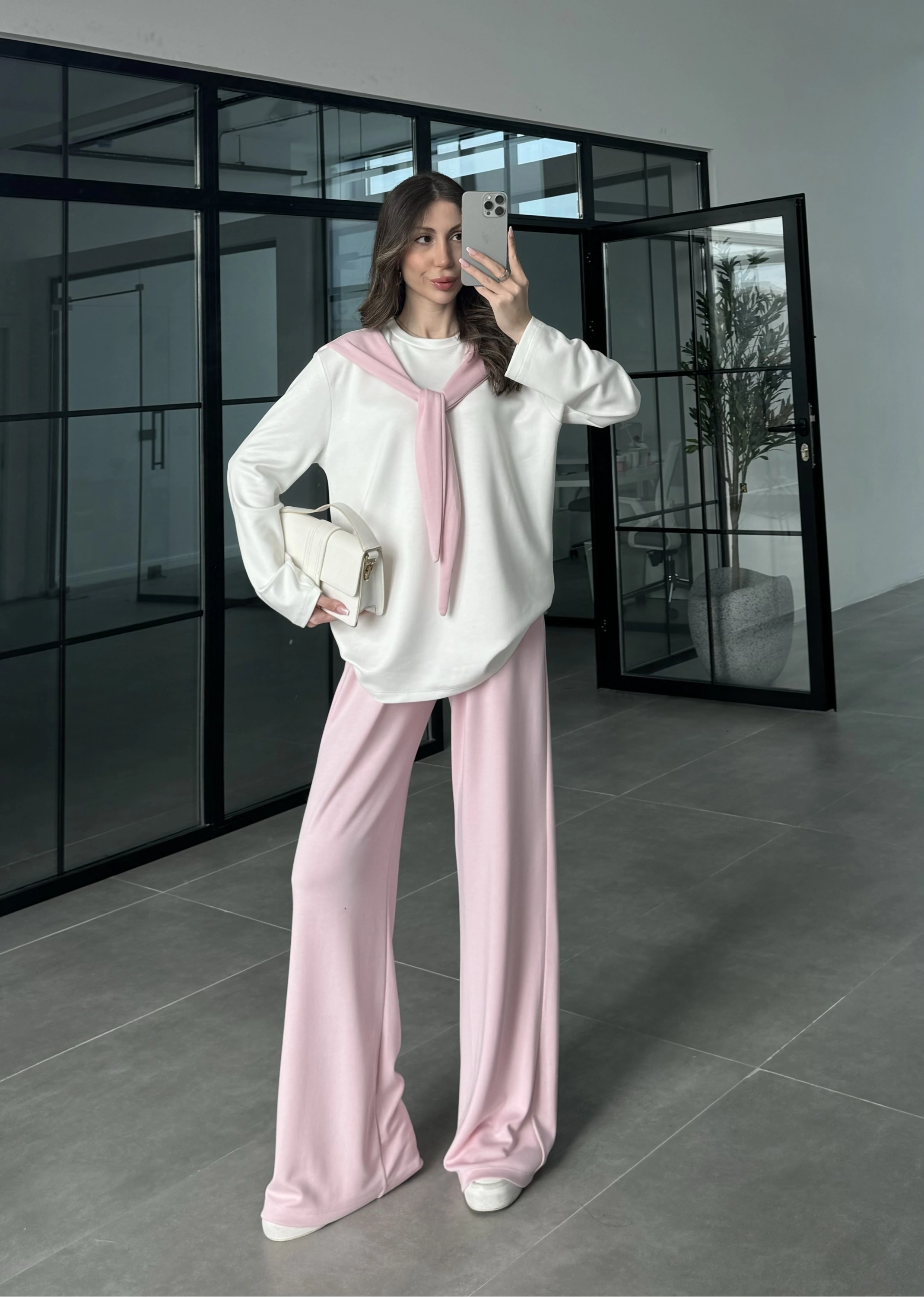 Uzunkollu Oysh Kumaş Fular Detaylı Pembe Takım