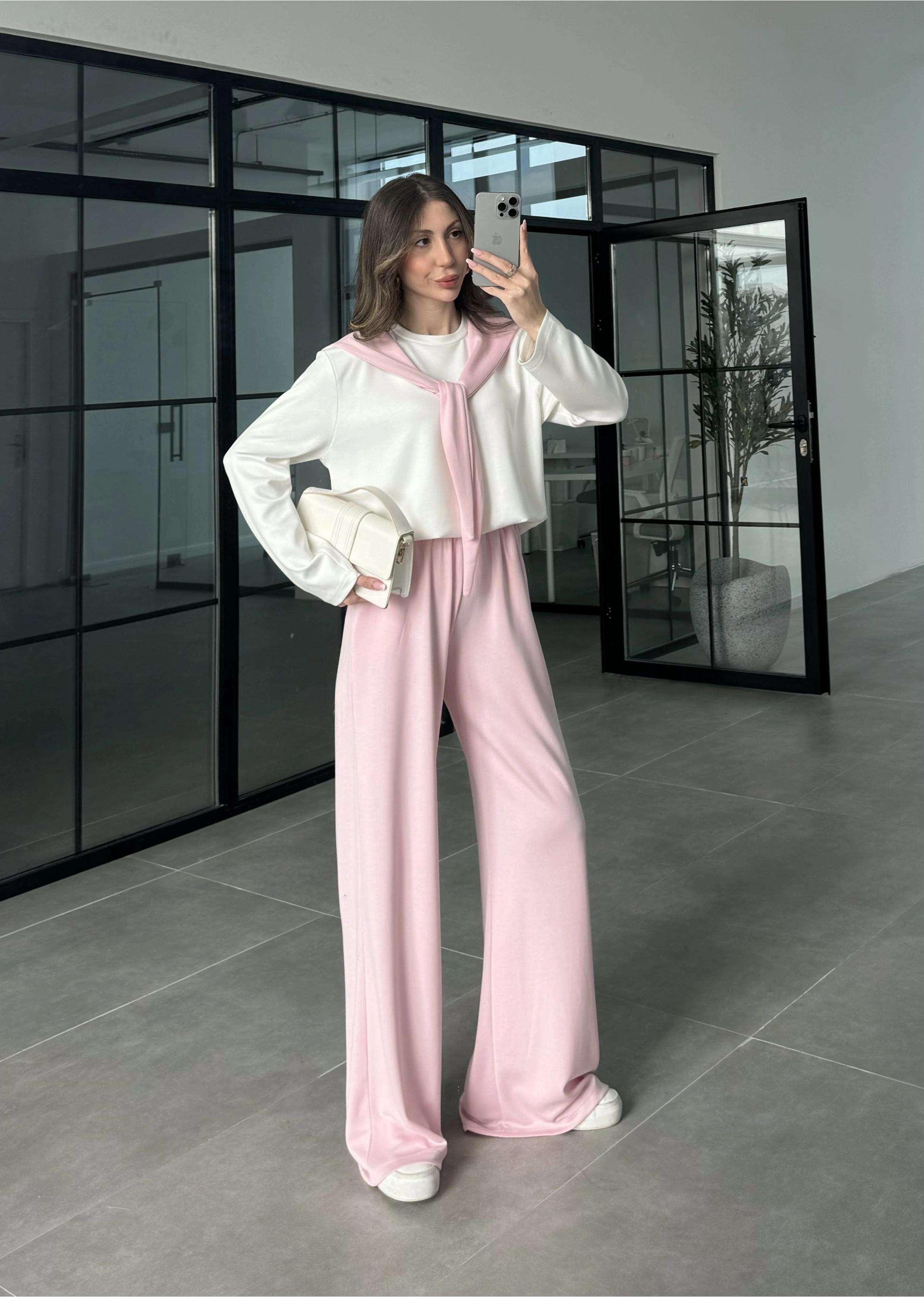 Uzunkollu Oysh Kumaş Fular Detaylı Pembe Takım