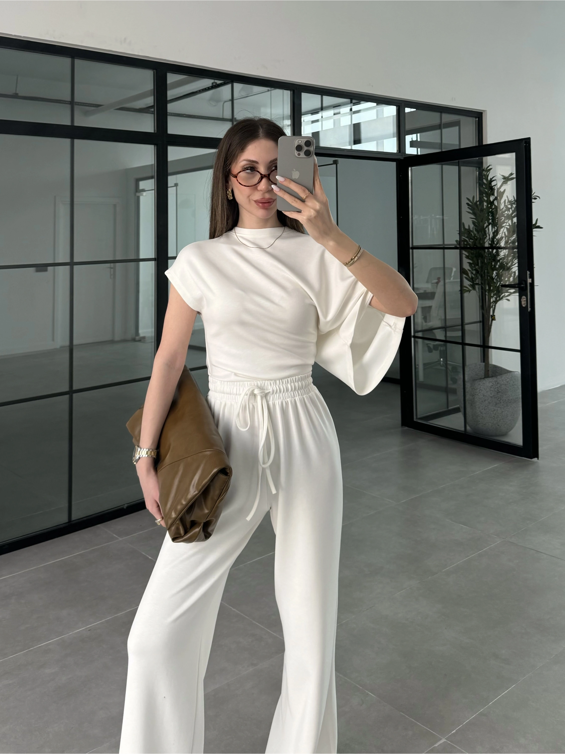Zr Model Modal Kumaş Tek Kol Yarasa Beyaz Büzgülü Takım