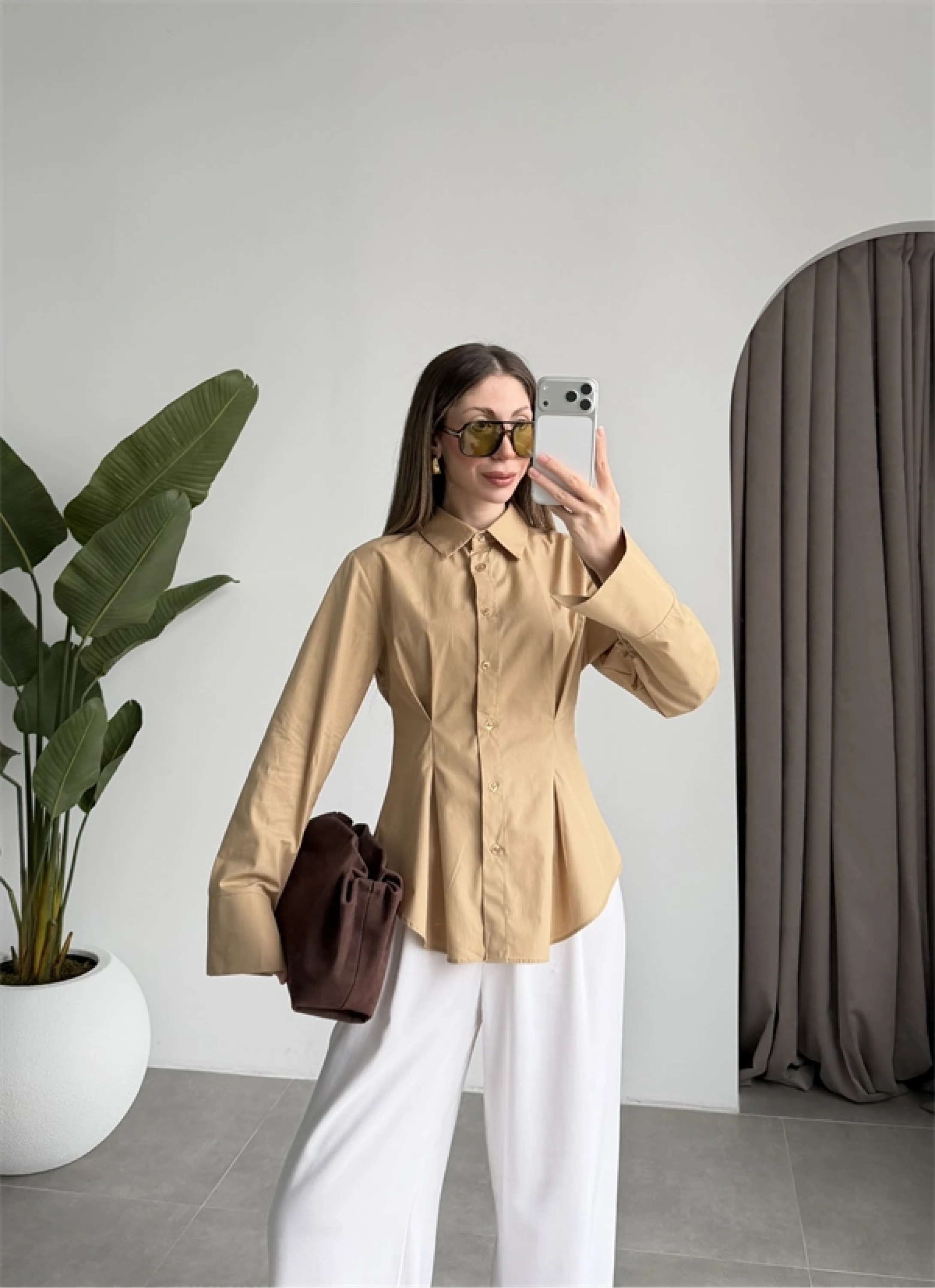 Belden Oturtmalı Pilili Camel Poplin Gömlek