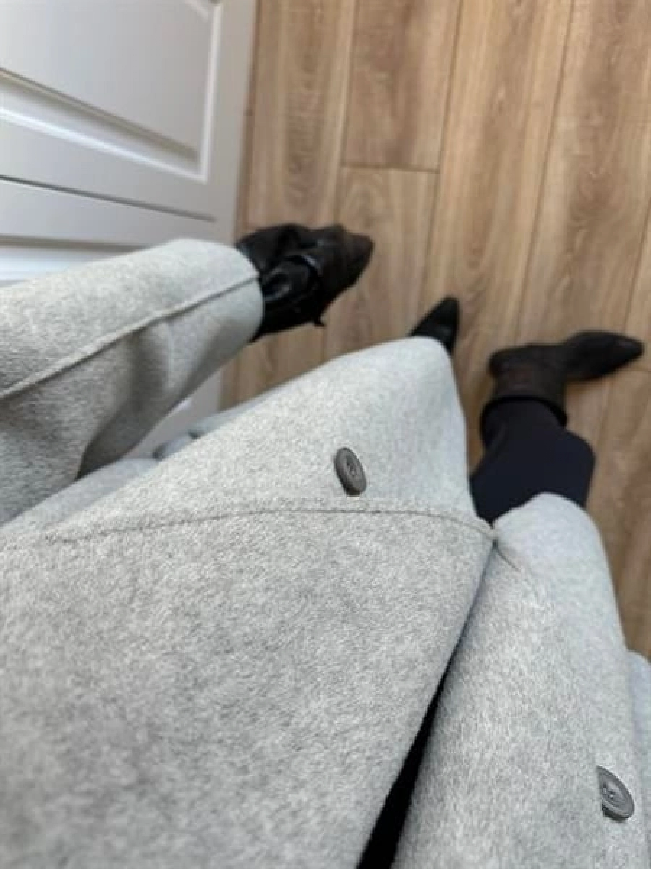 Geniş Yaka Oversize Gri Kaban