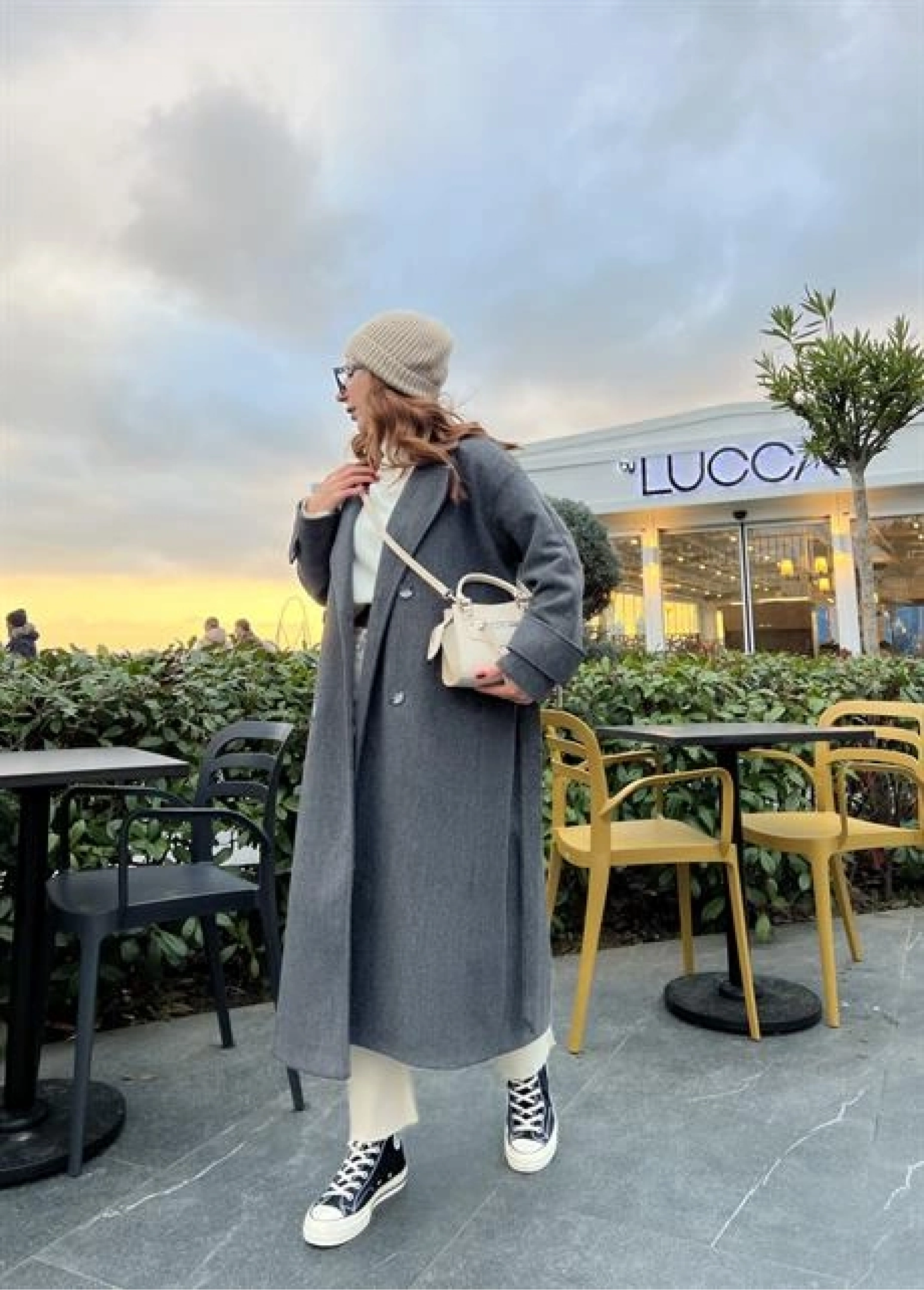 Mango Model Premium Kuşaklı Antrasit Oversize Kaban
