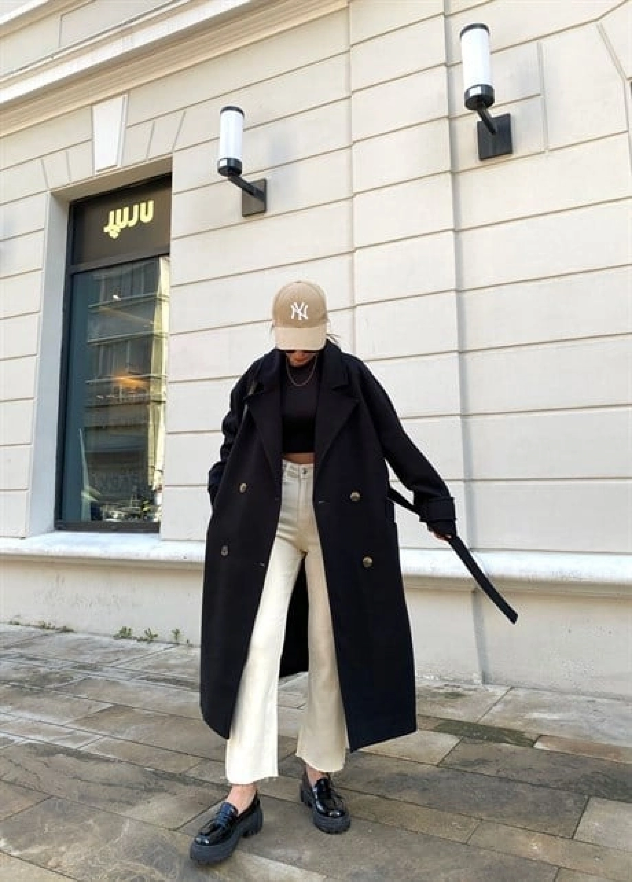 Mango Model Premium Kuşaklı Siyah Oversize Kaban