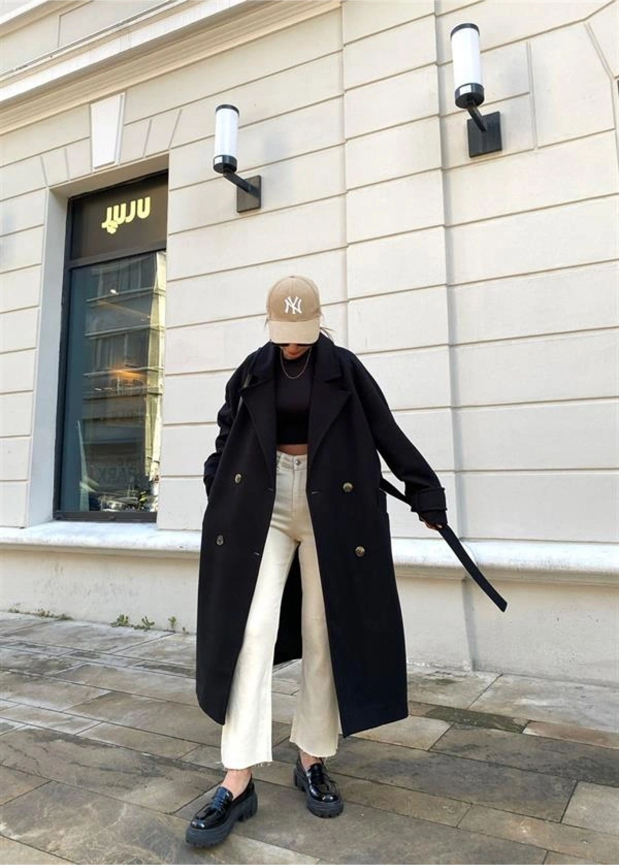 Mango Model Premium Kuşaklı Siyah Oversize Kaban