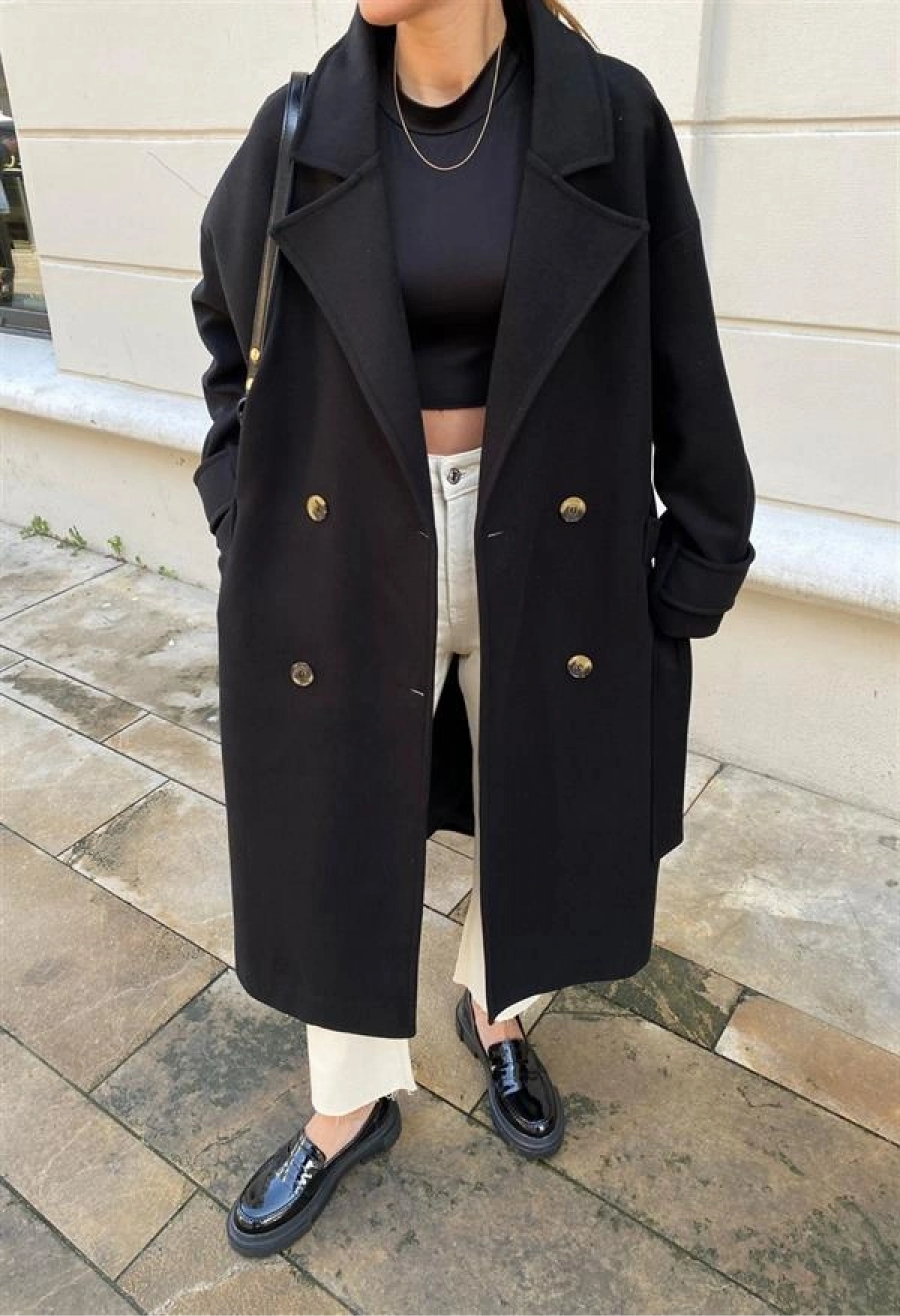 Mango Model Premium Kuşaklı Siyah Oversize Kaban