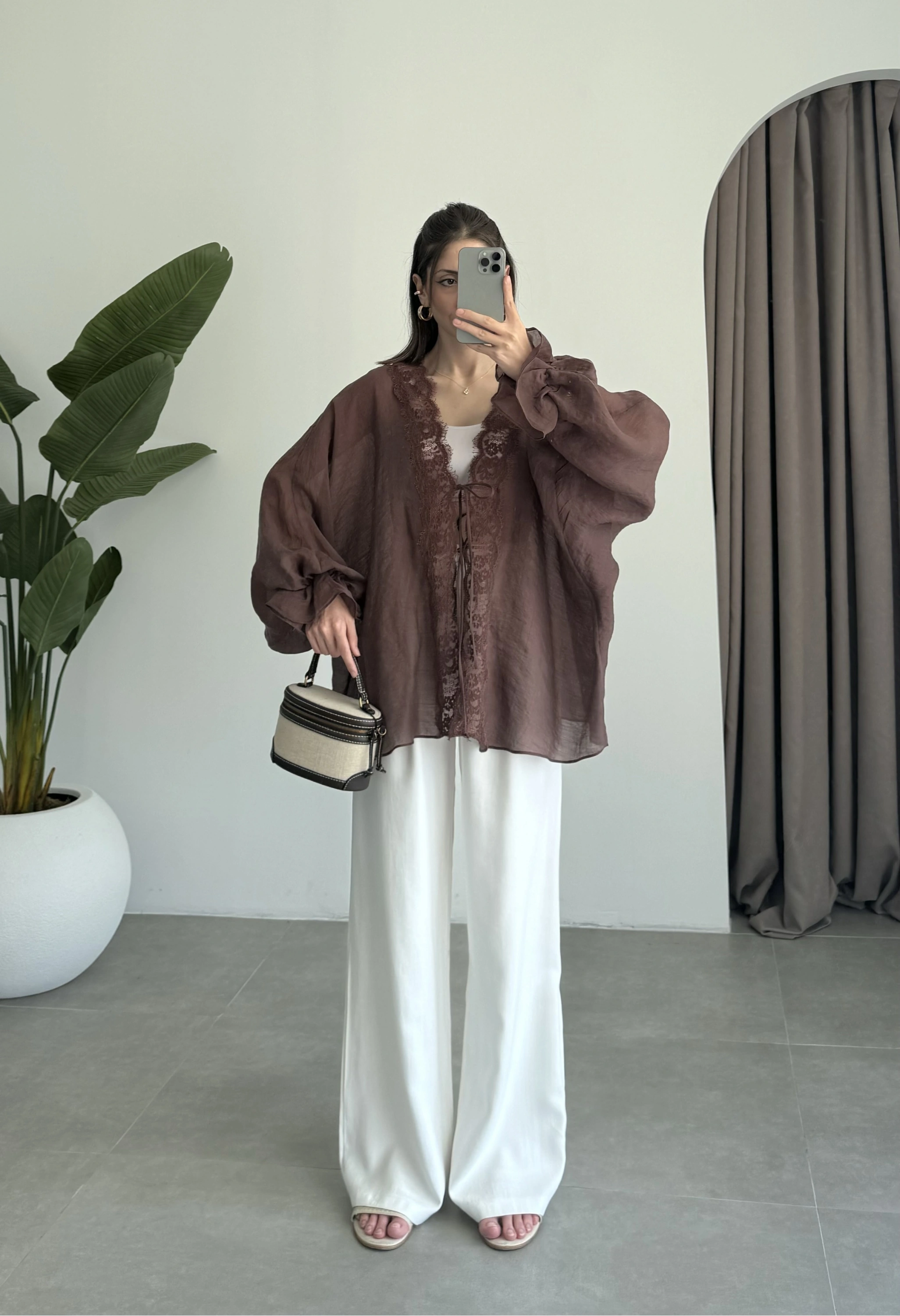 Pera Dantelli Koyu Kahve Kimono Gömlek