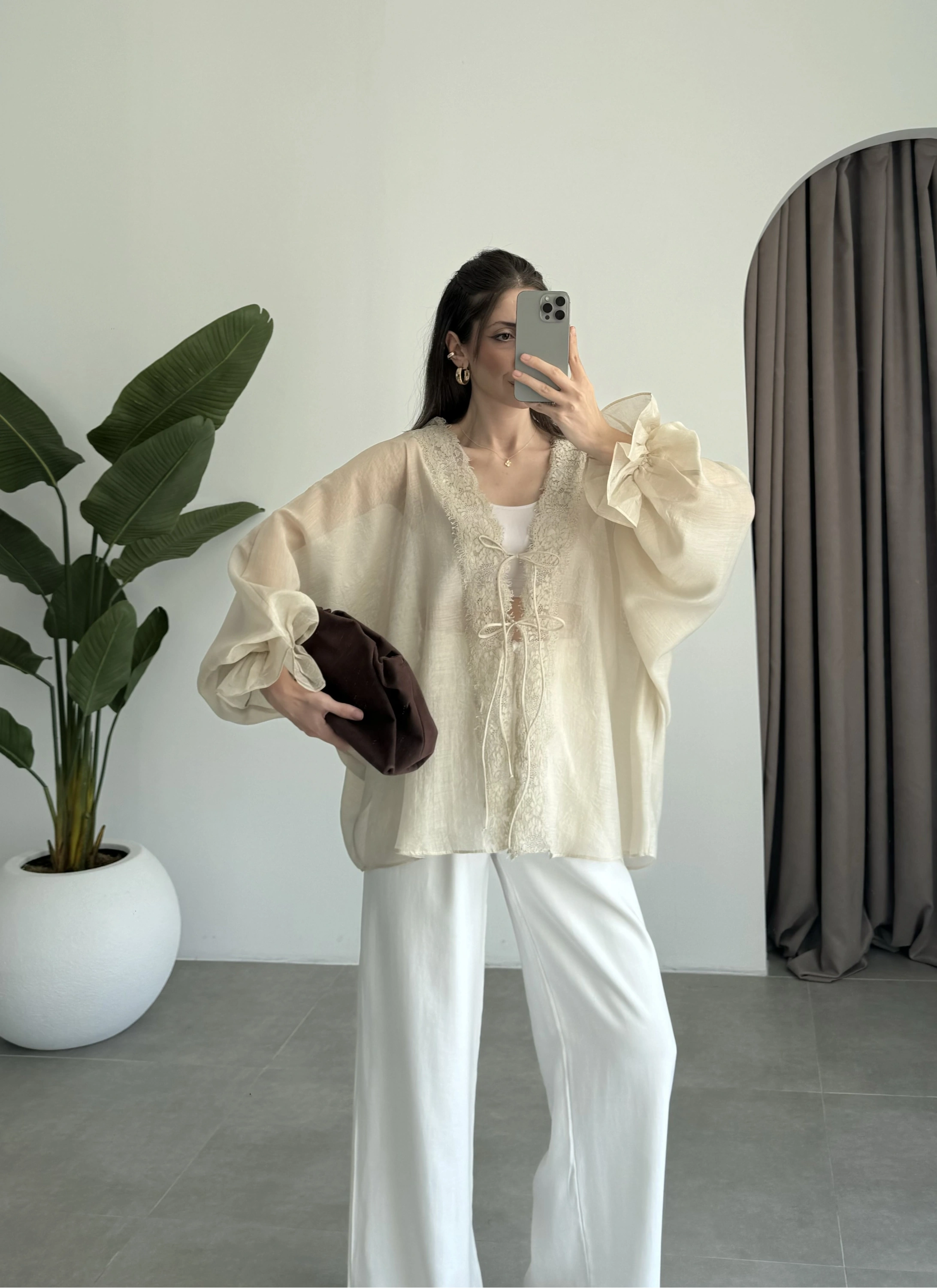 Pera Dantelli Taş Kimono Gömlek
