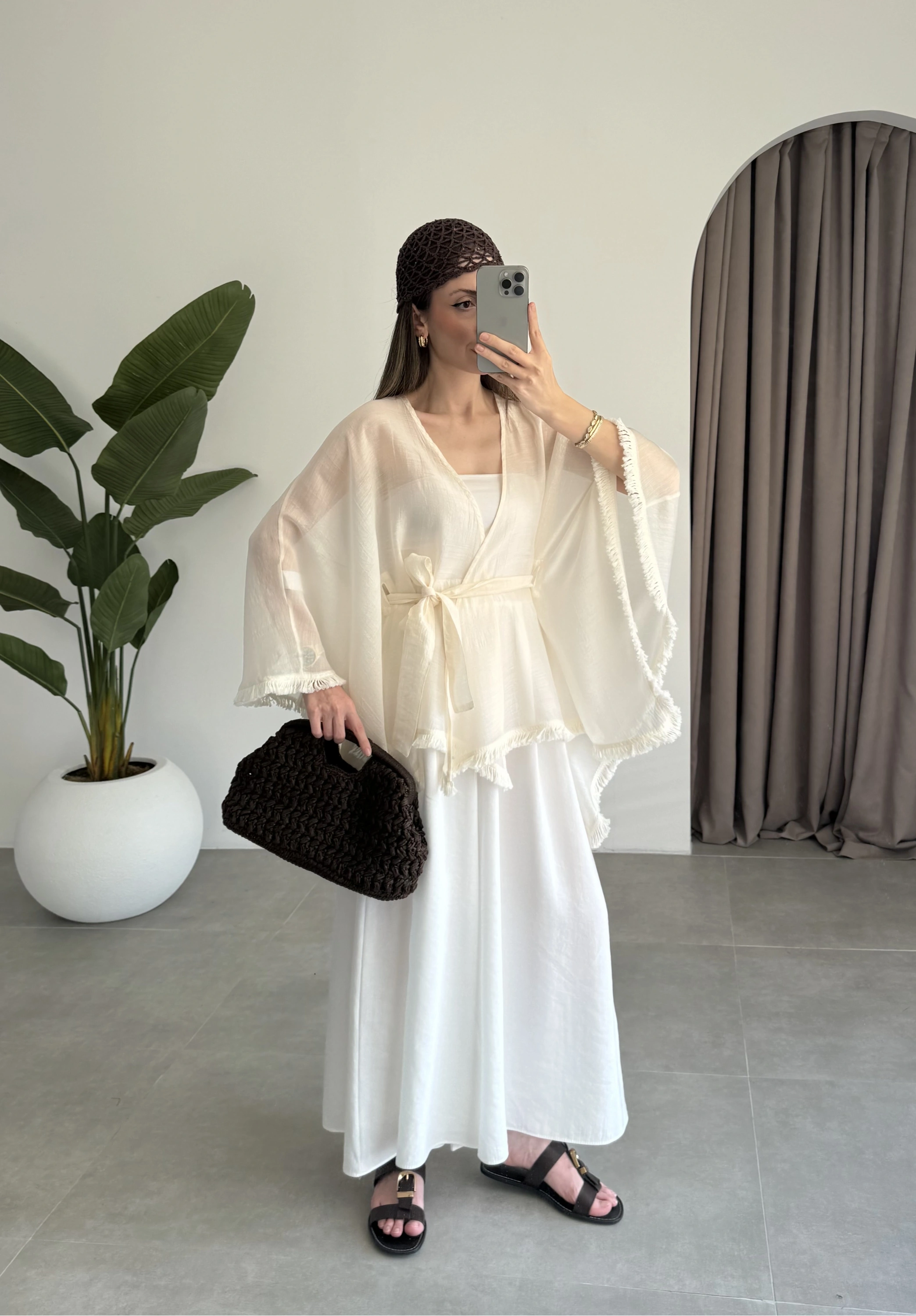 Püsküllü Kuşaklı Taş Kimono