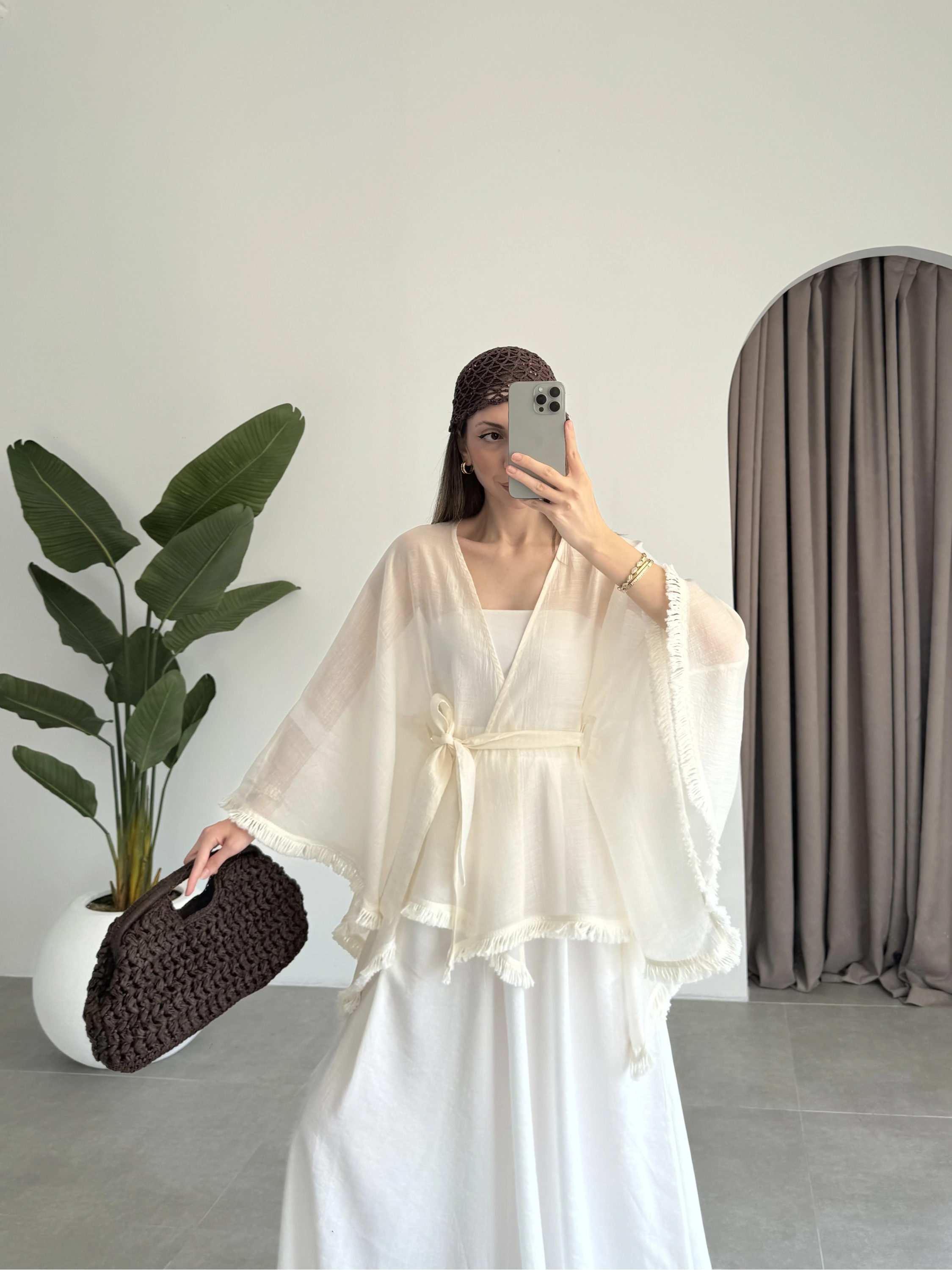 Püsküllü Kuşaklı Taş Kimono
