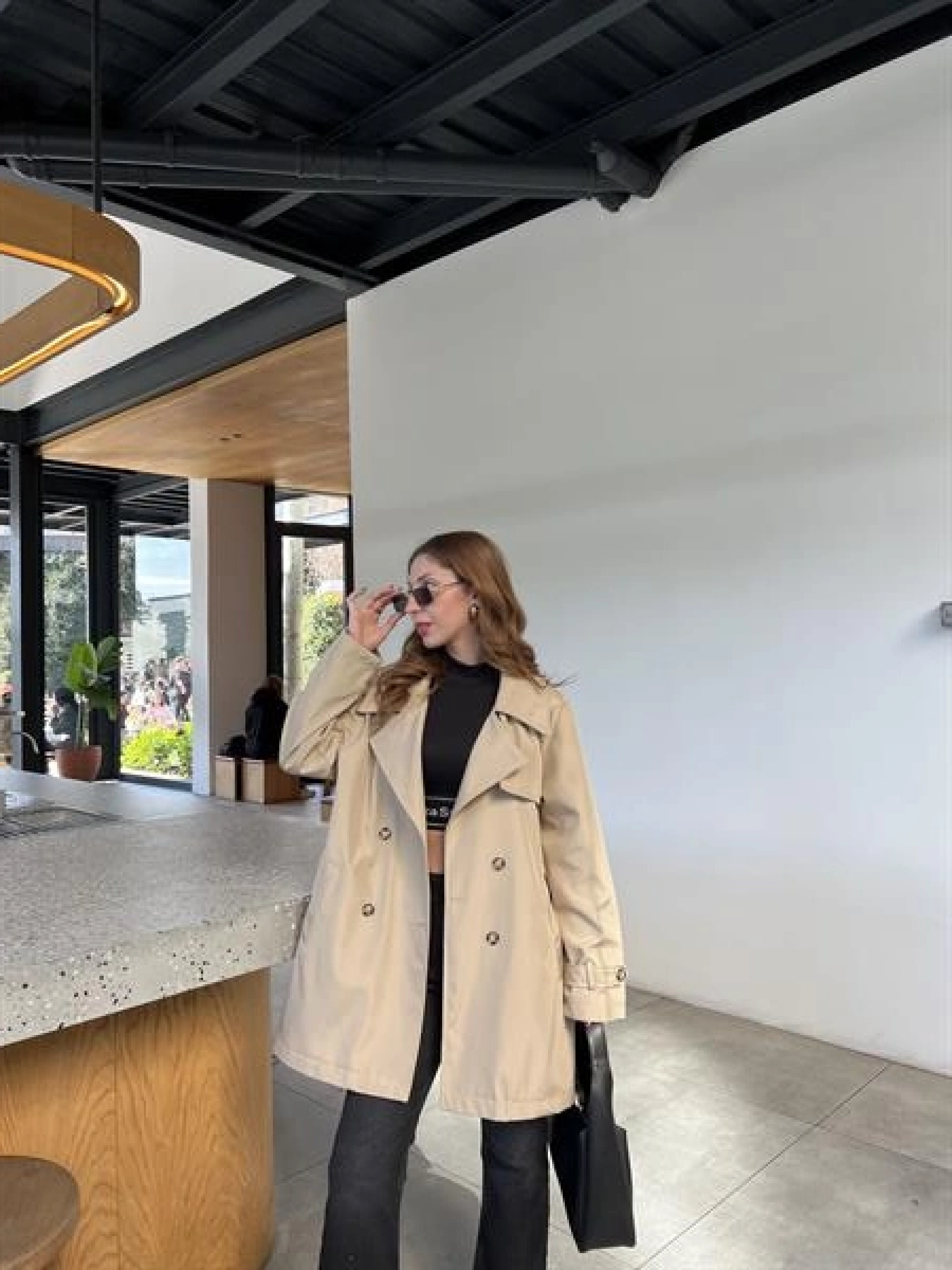 Stradi Model Kısa Taş Astarlı Trençkot