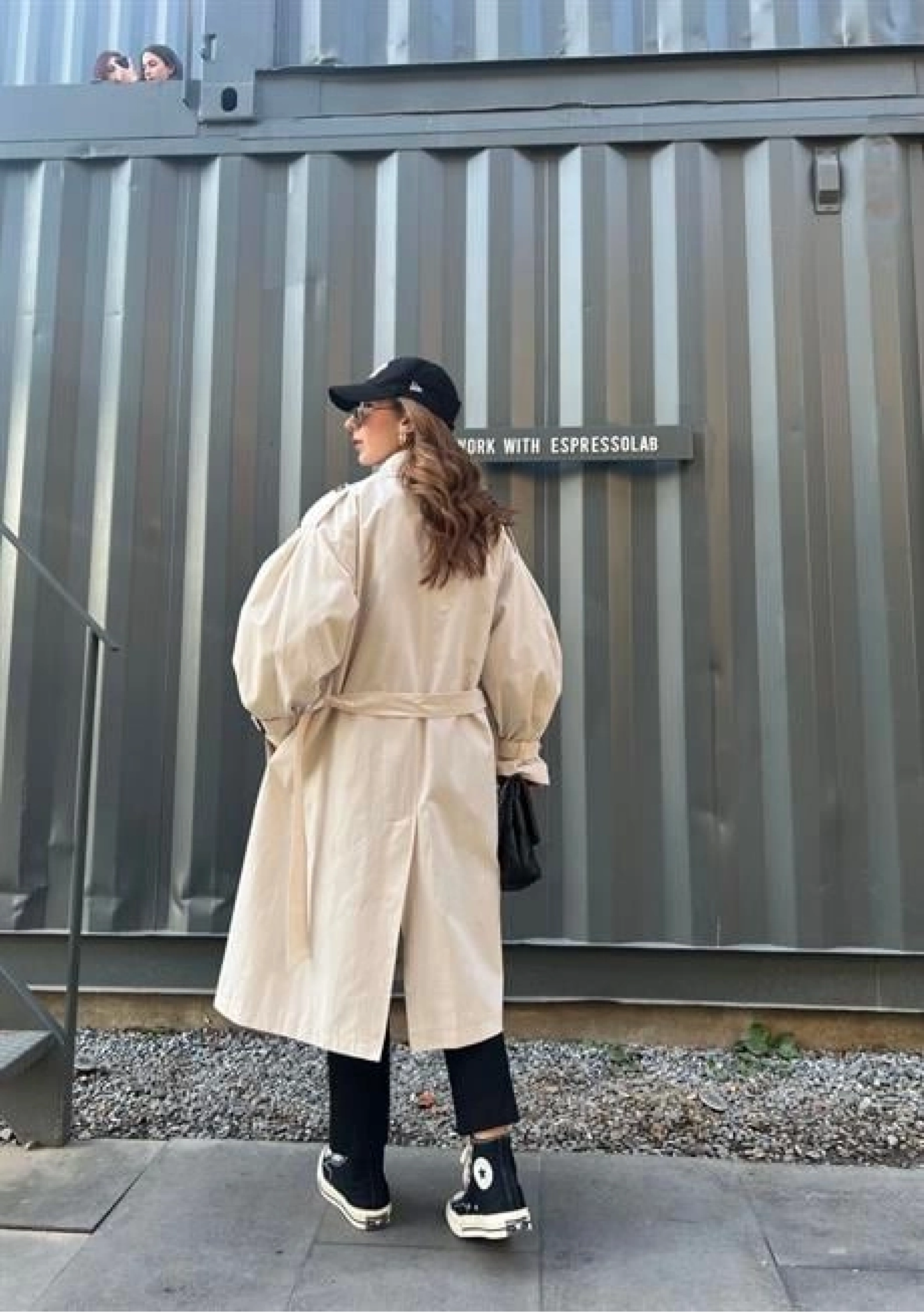 Taş Renk Oversize Astarlı Trençkot