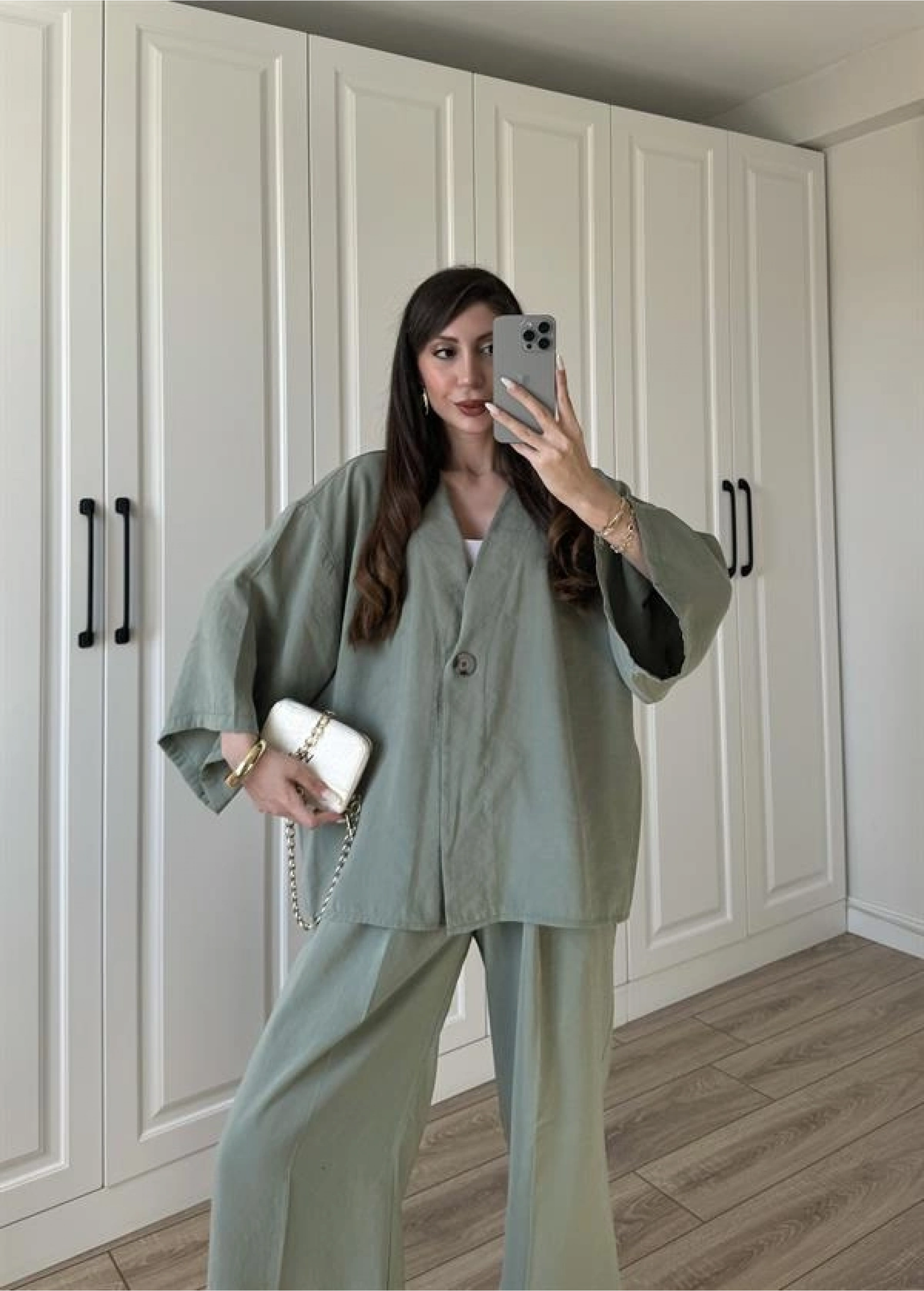Tek Düğmeli Oversize Mint Yeşili Gömlek Takım