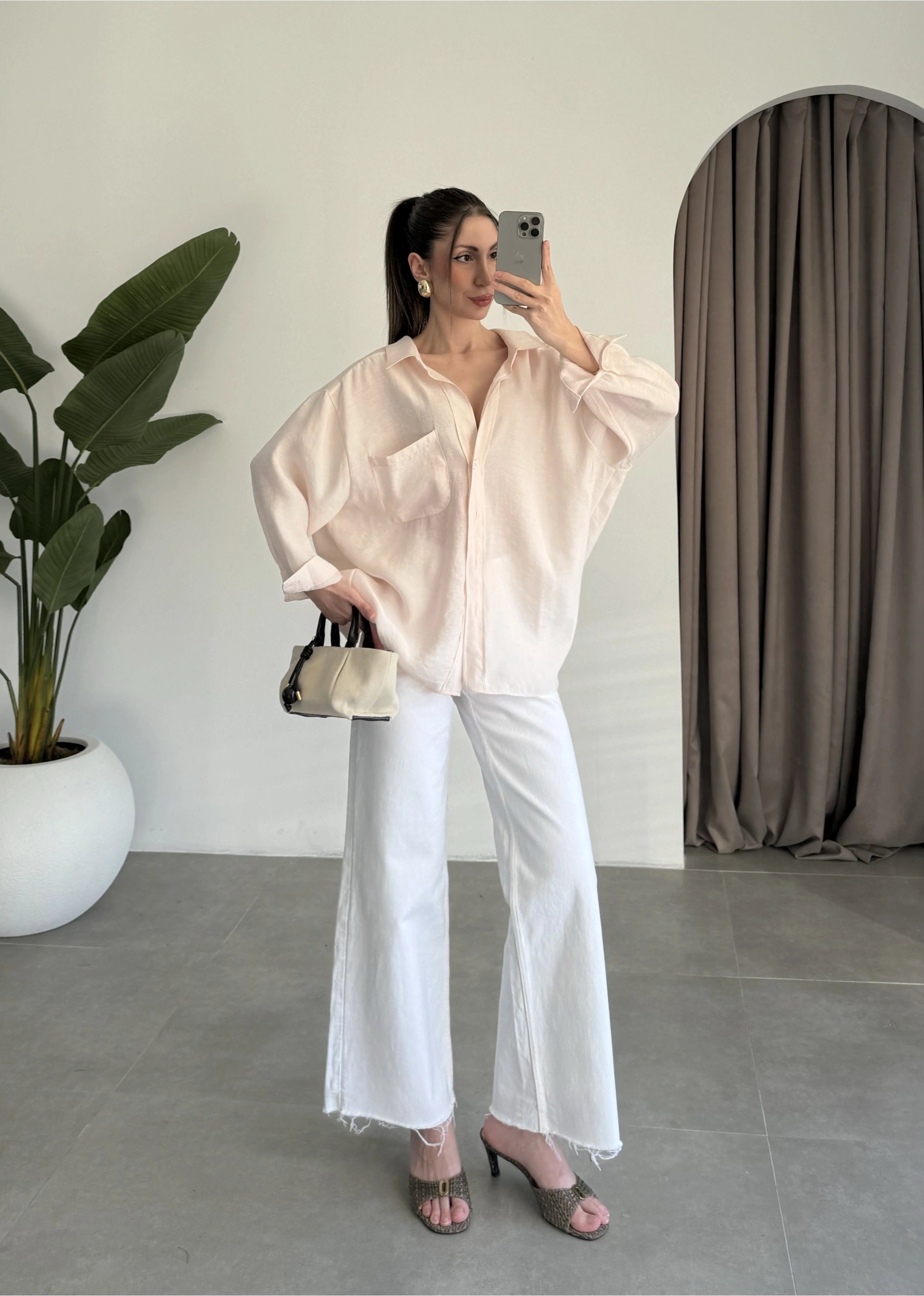 Yavruağzı Oversize Tensel Gömlek