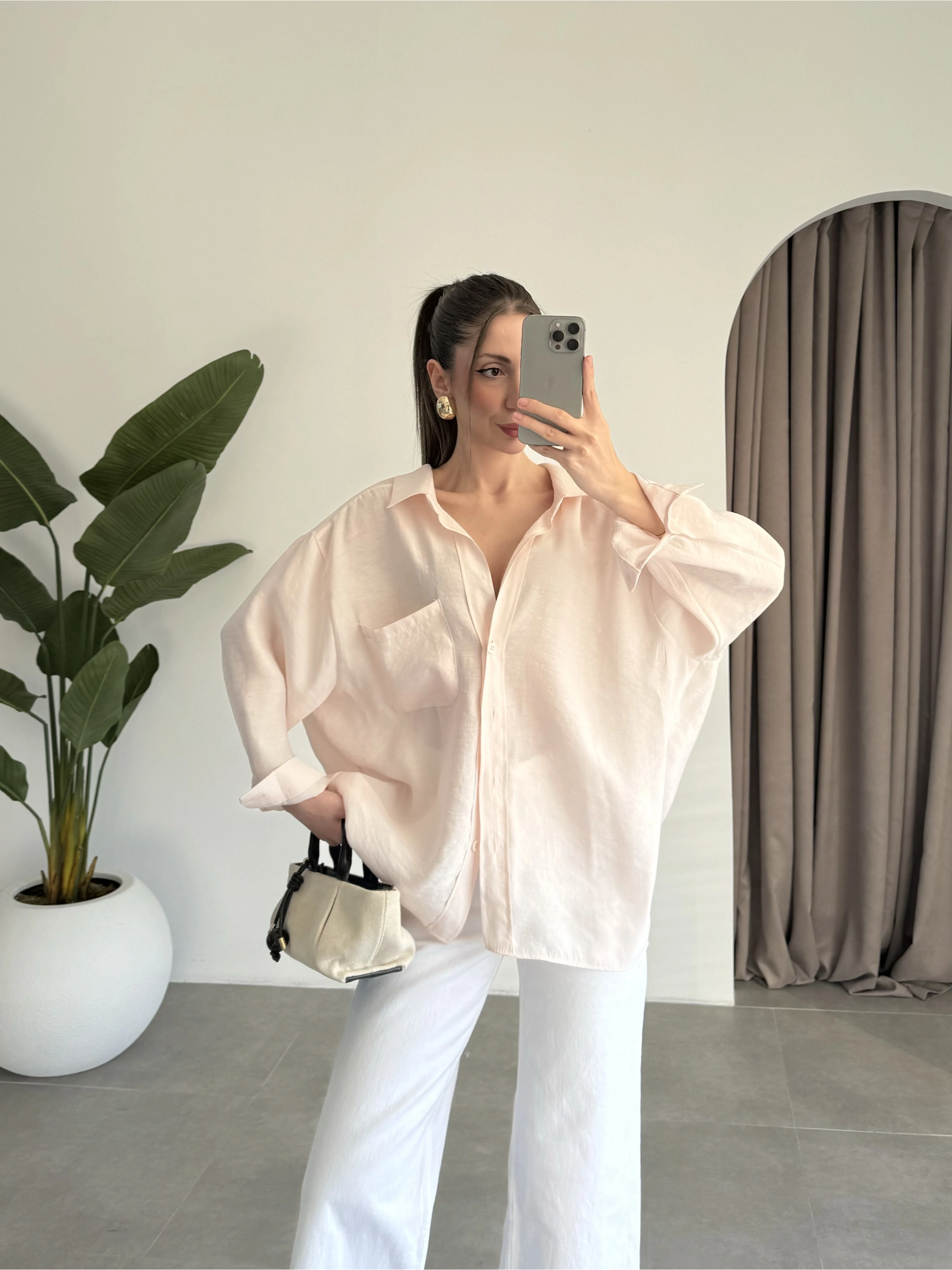 Yavruağzı Oversize Tensel Gömlek