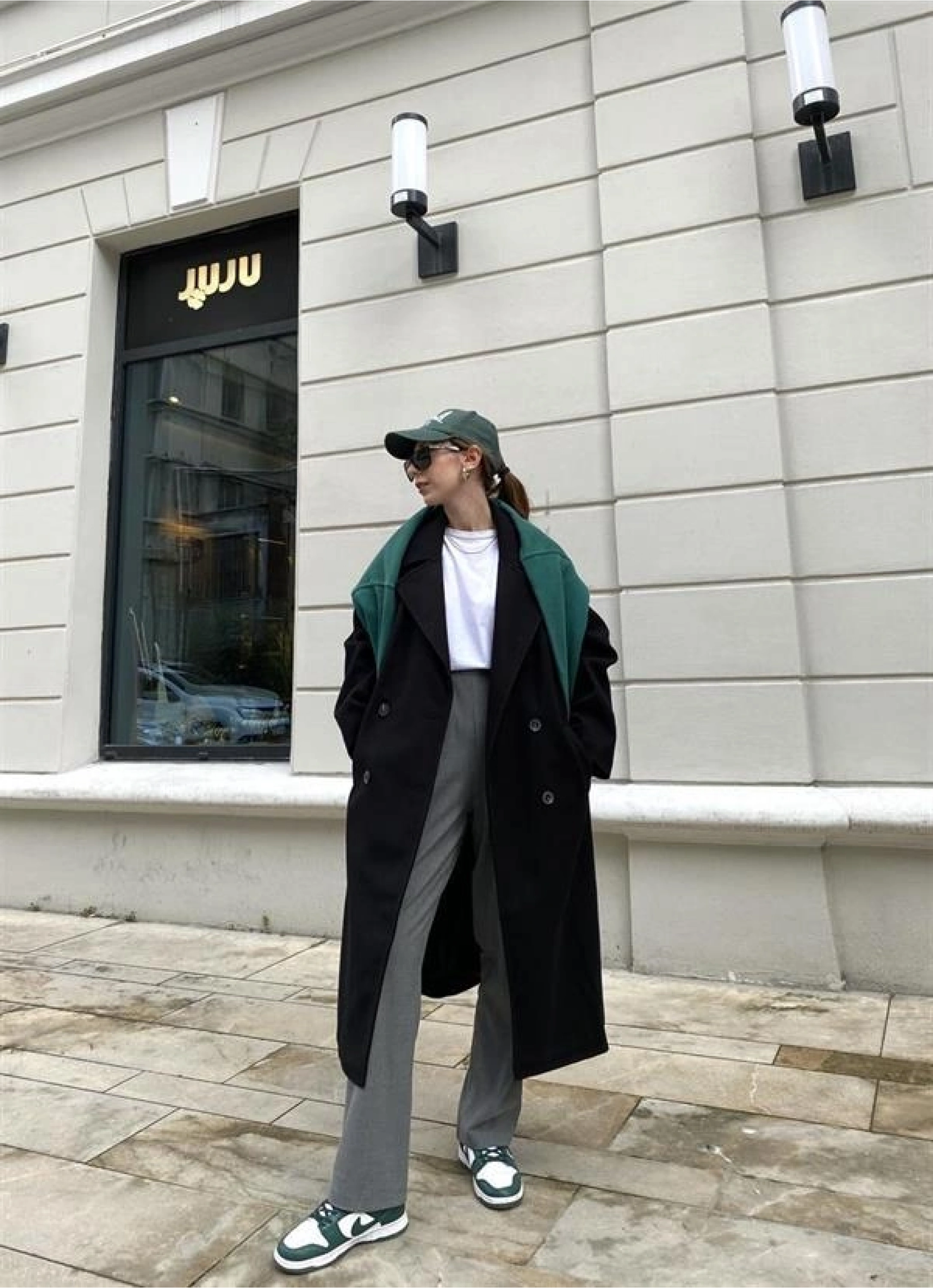 Zr Model Oversize Siyah Kaşe Kaban
