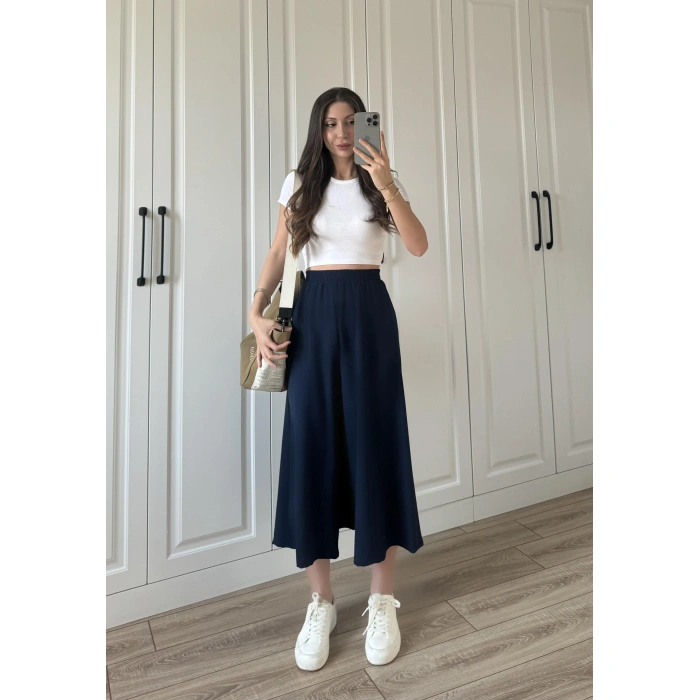 Bilek Boy Geniş Paça Lacivert Pantolon