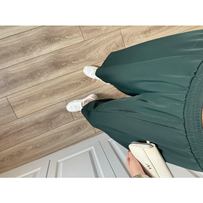 Bilek Boy Geniş Paça Zümrüt Yeşili Pantolon