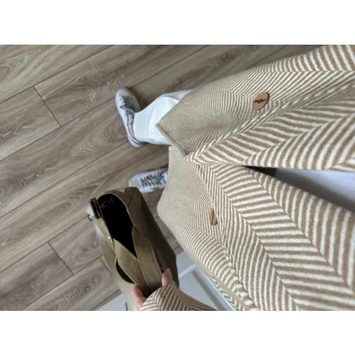 Camel Balıksırtı Desenli Kaşe Kaban