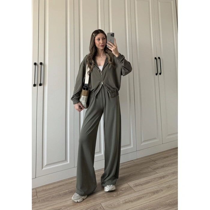 Çift Fermuarlı Haki Spor Model Takım