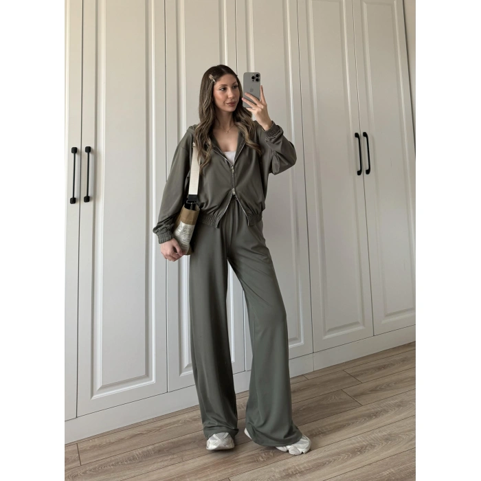 Çift Fermuarlı Haki Spor Model Takım