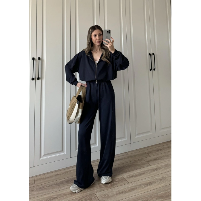 Çift Fermuarlı Lacivert Spor Model Takım