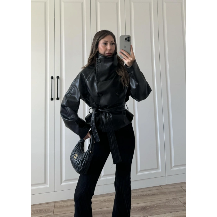 Dik Yaka Astarlı Premium Siyah Deri Ceket