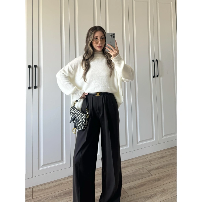 Golden Oversize Ekru Triko Kazak