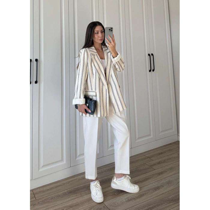 Keten Astarlı Siyah Çizgili Blazer Ceket