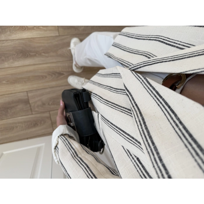 Keten Astarlı Siyah Çizgili Blazer Ceket