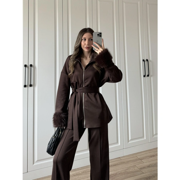 Kolları Kürk Detaylı Kahve Spor Takım